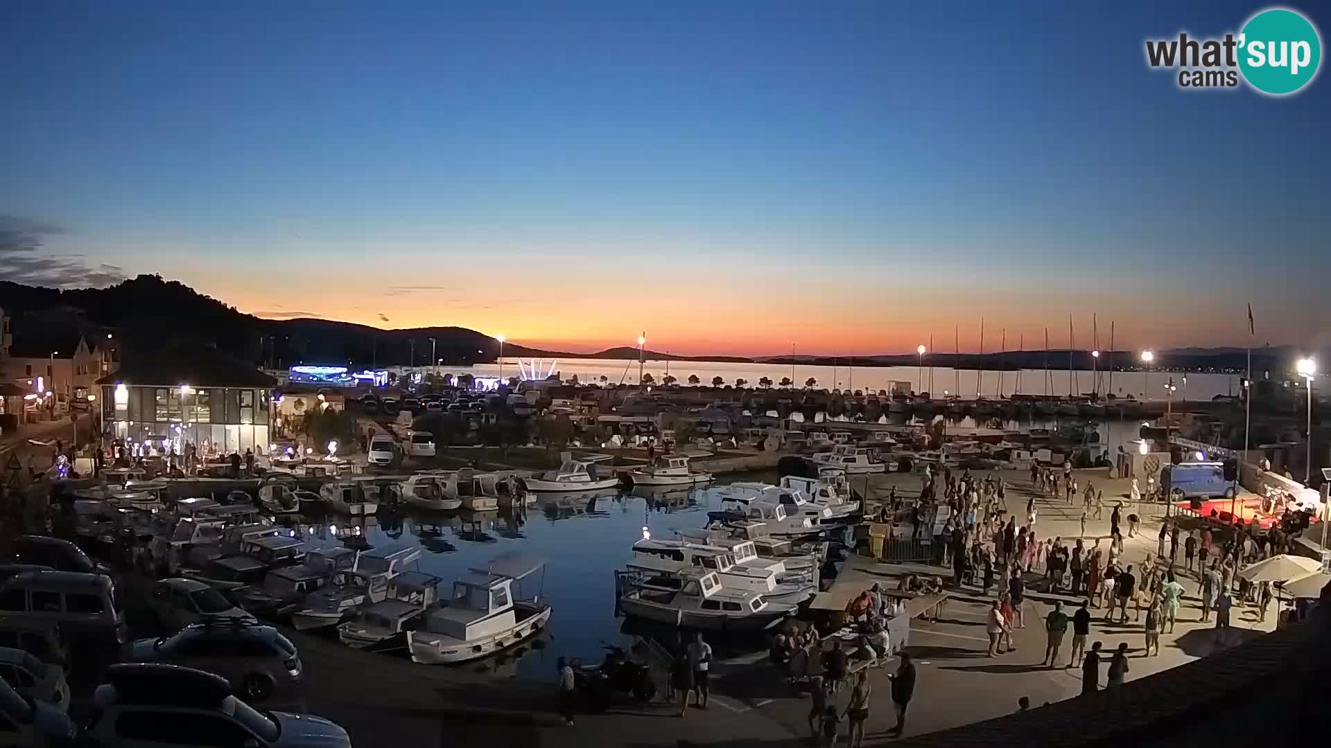 Webcam Live Tkon –  puerto deportivo y el puerto