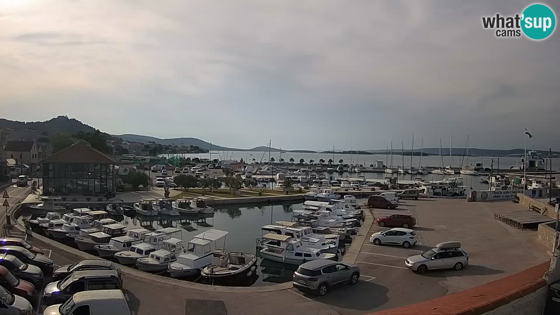 Kamera v živo Tkon – Marina in pristanišče