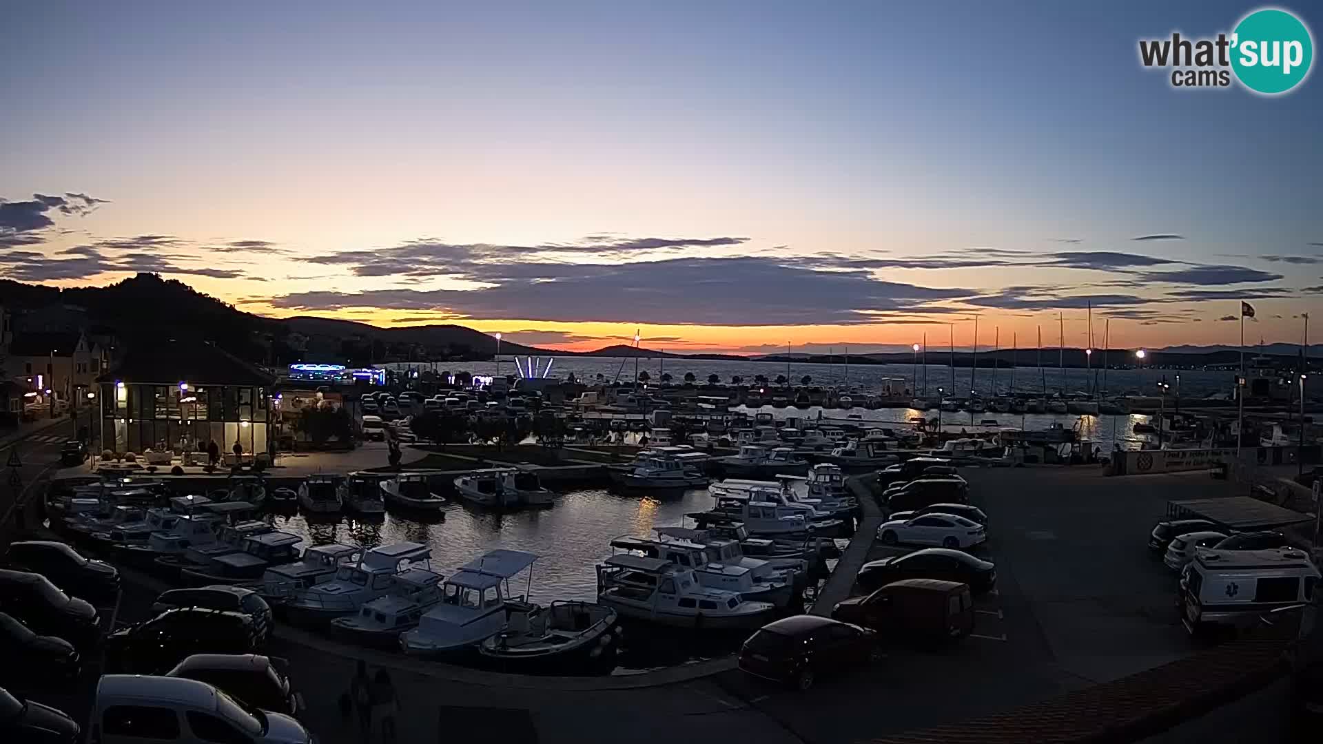 Webcam Live Tkon –  puerto deportivo y el puerto