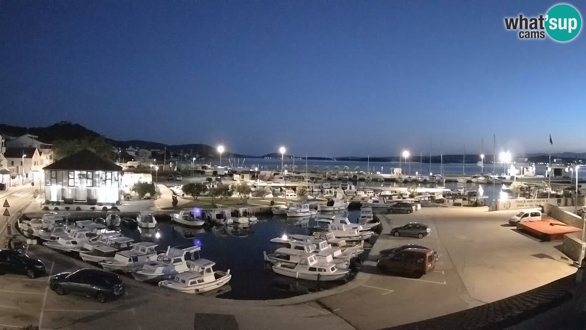 Webcam Live Tkon – Marina und den Hafen