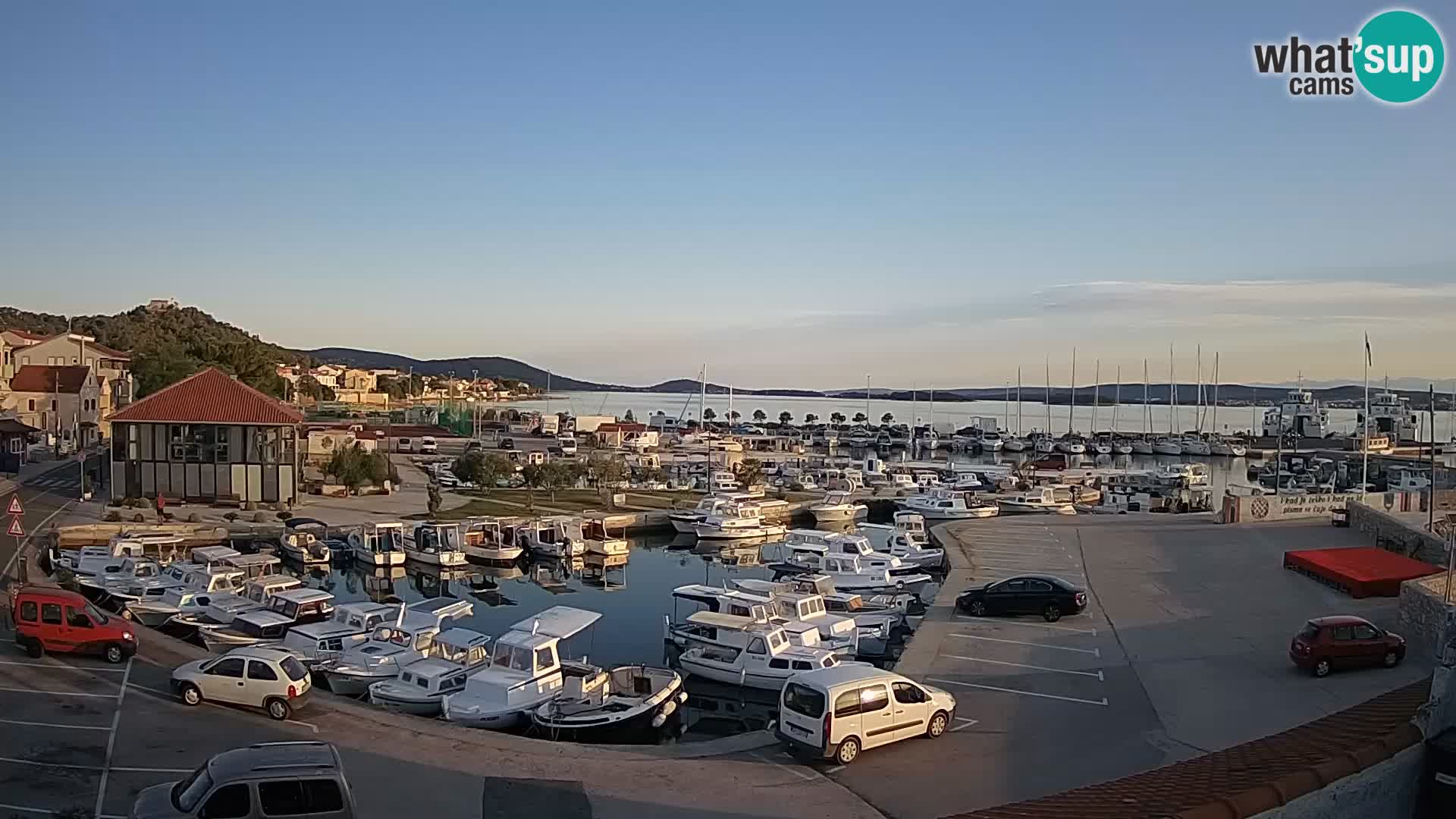 Webcam Live Tkon –  puerto deportivo y el puerto