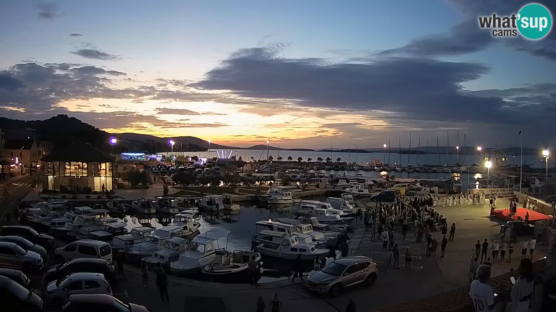 Webcam Live Tkon –  puerto deportivo y el puerto