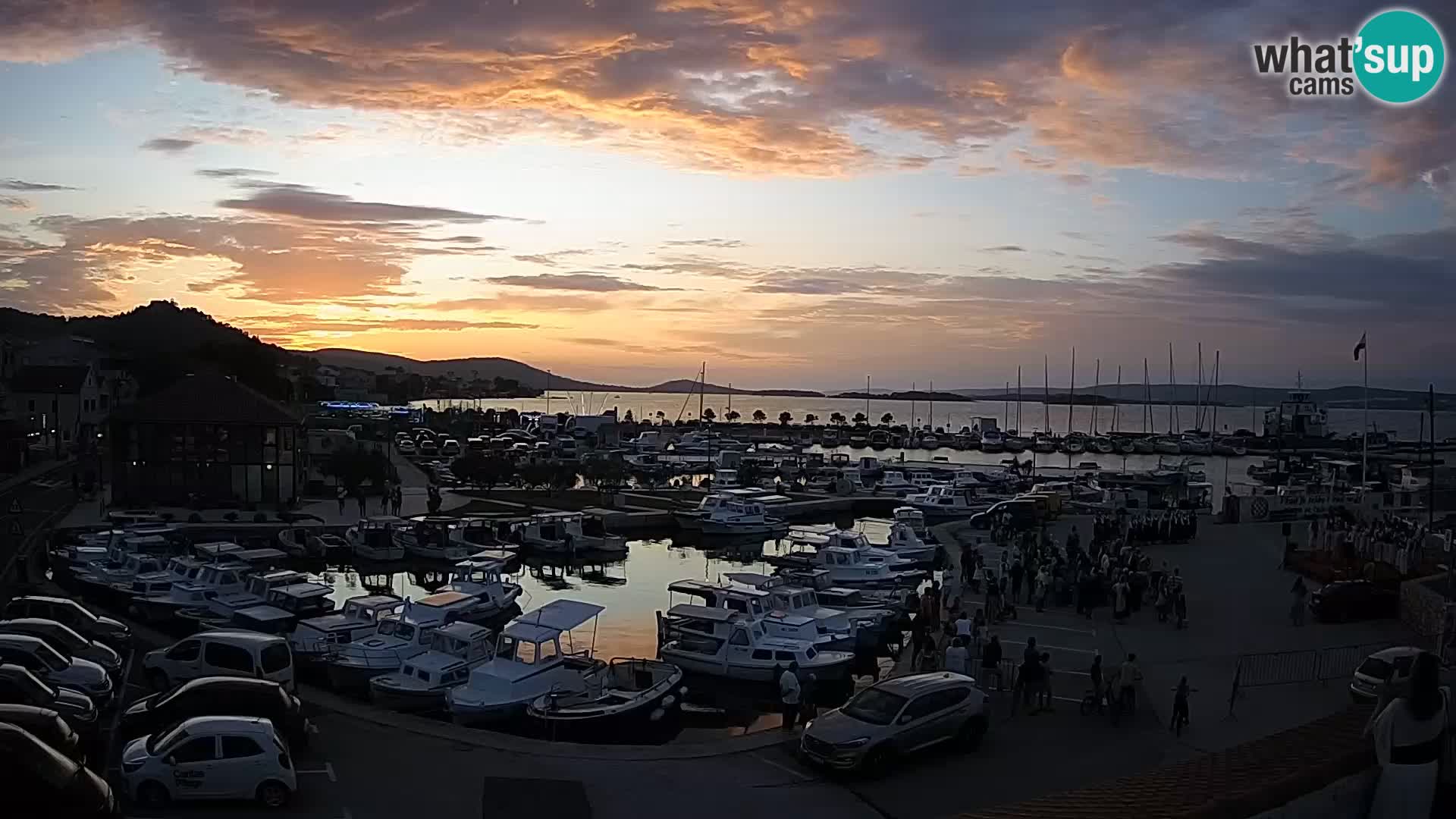 Webcam Live Tkon –  puerto deportivo y el puerto