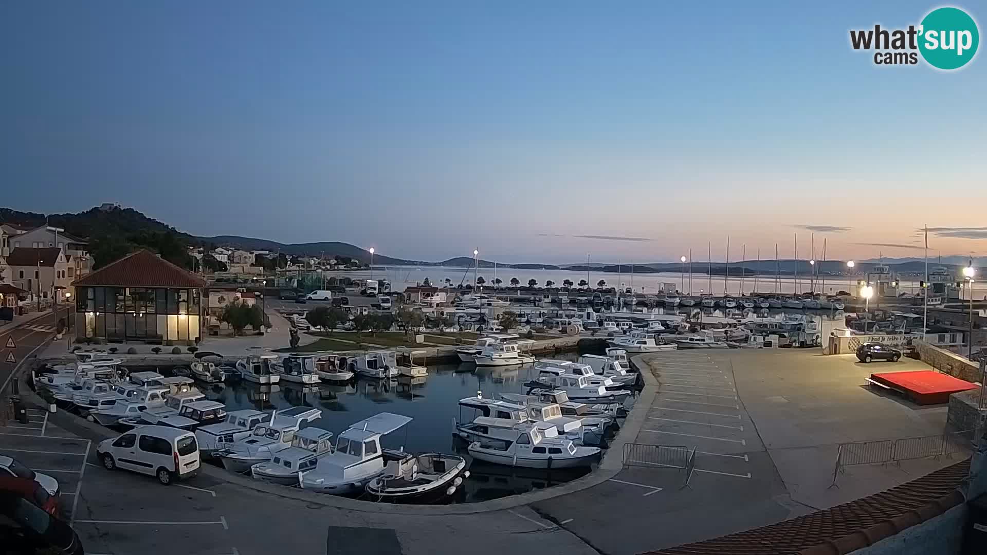 Webcam Live Tkon –  puerto deportivo y el puerto