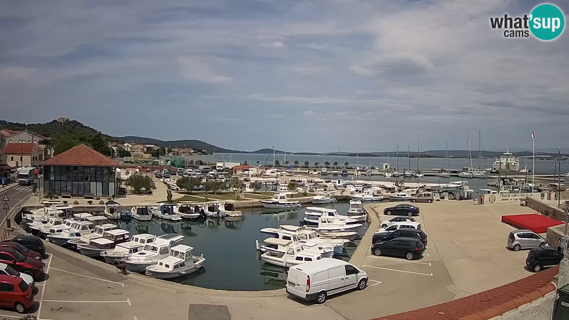 Webcam Live Tkon –  puerto deportivo y el puerto