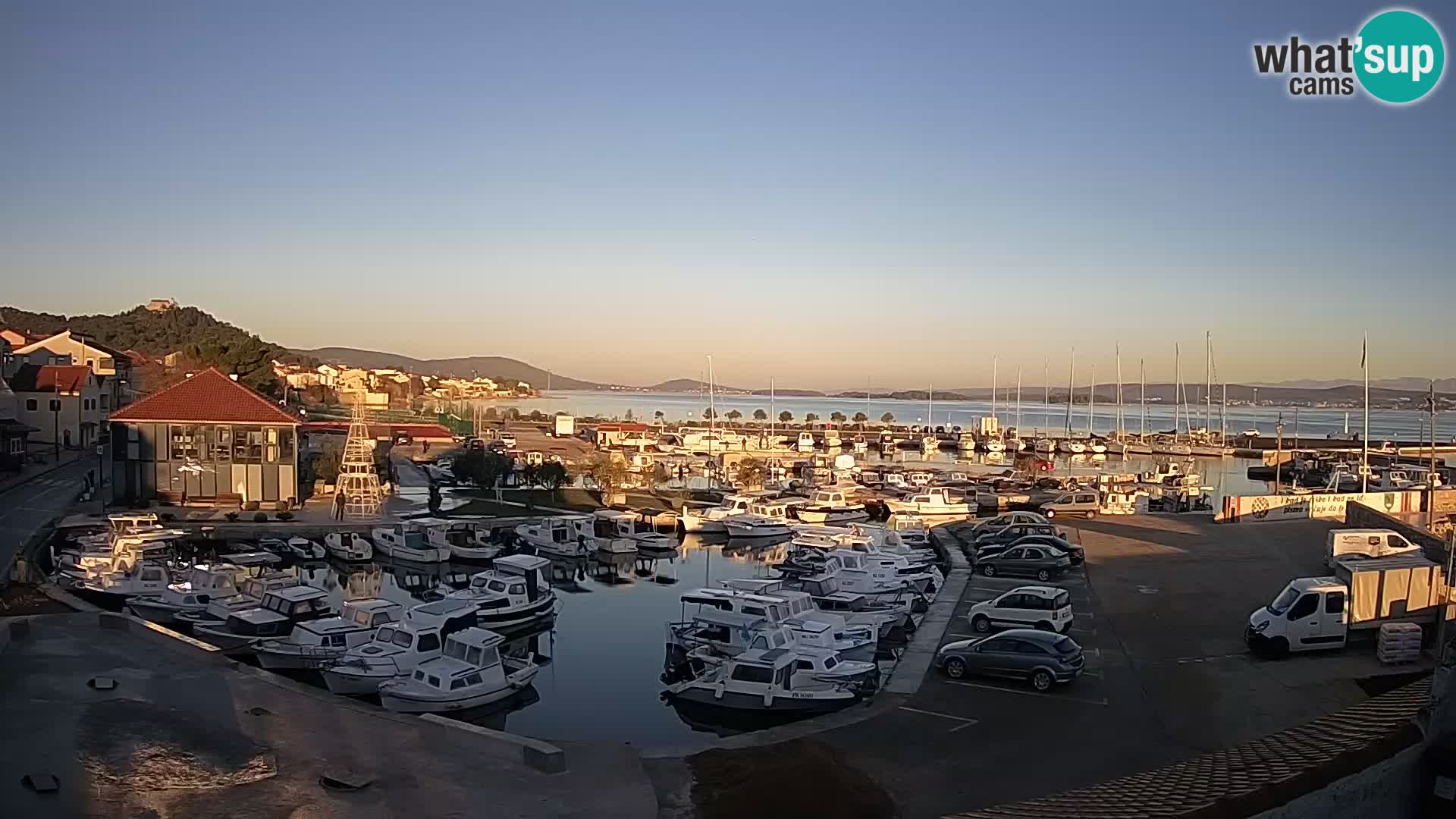 Kamera v živo Tkon – Marina in pristanišče