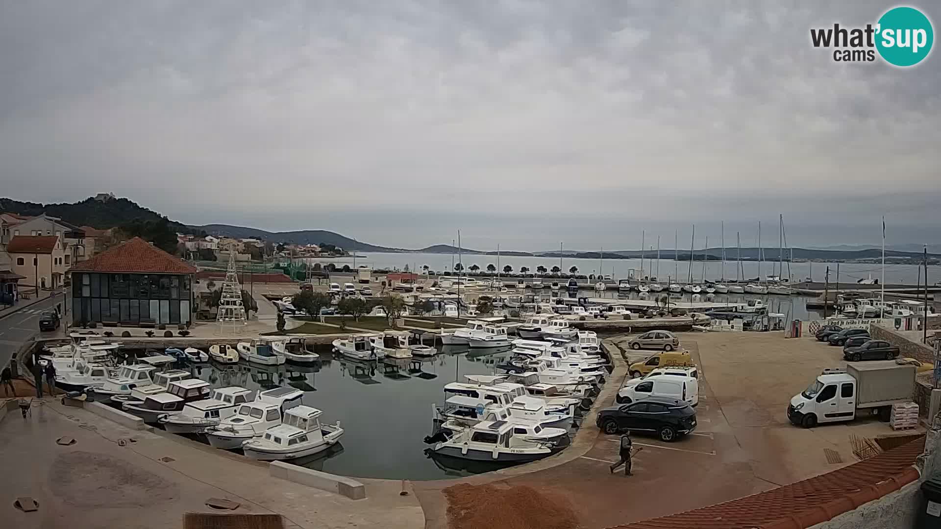 Webcam Live Tkon –  puerto deportivo y el puerto