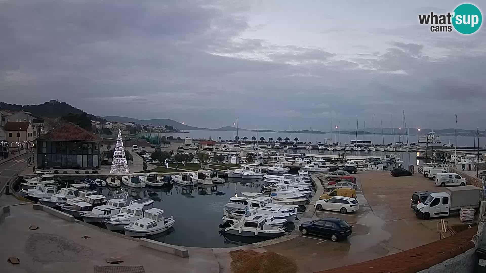 Kamera v živo Tkon – Marina in pristanišče