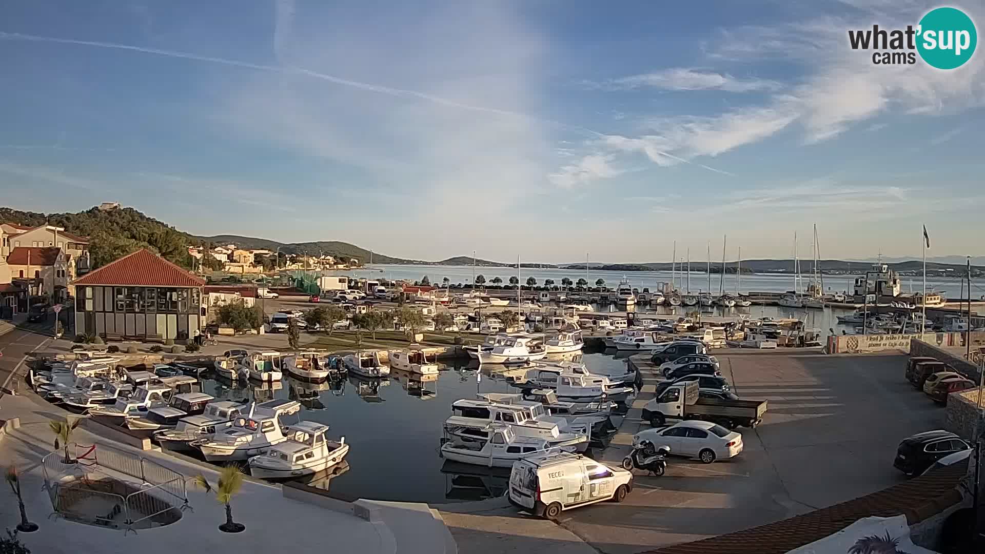 Webcam Live Tkon –  puerto deportivo y el puerto