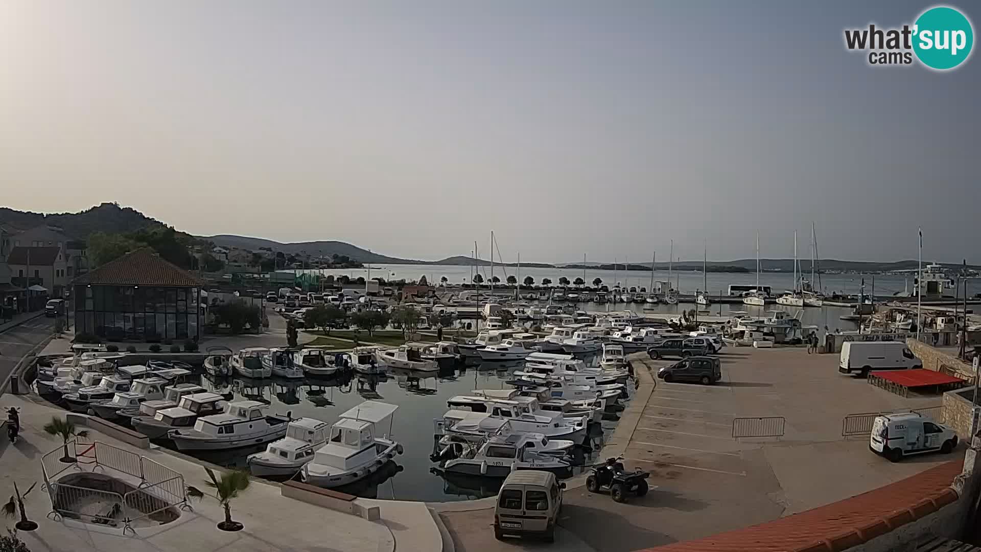 Webcam Live Tkon –  puerto deportivo y el puerto