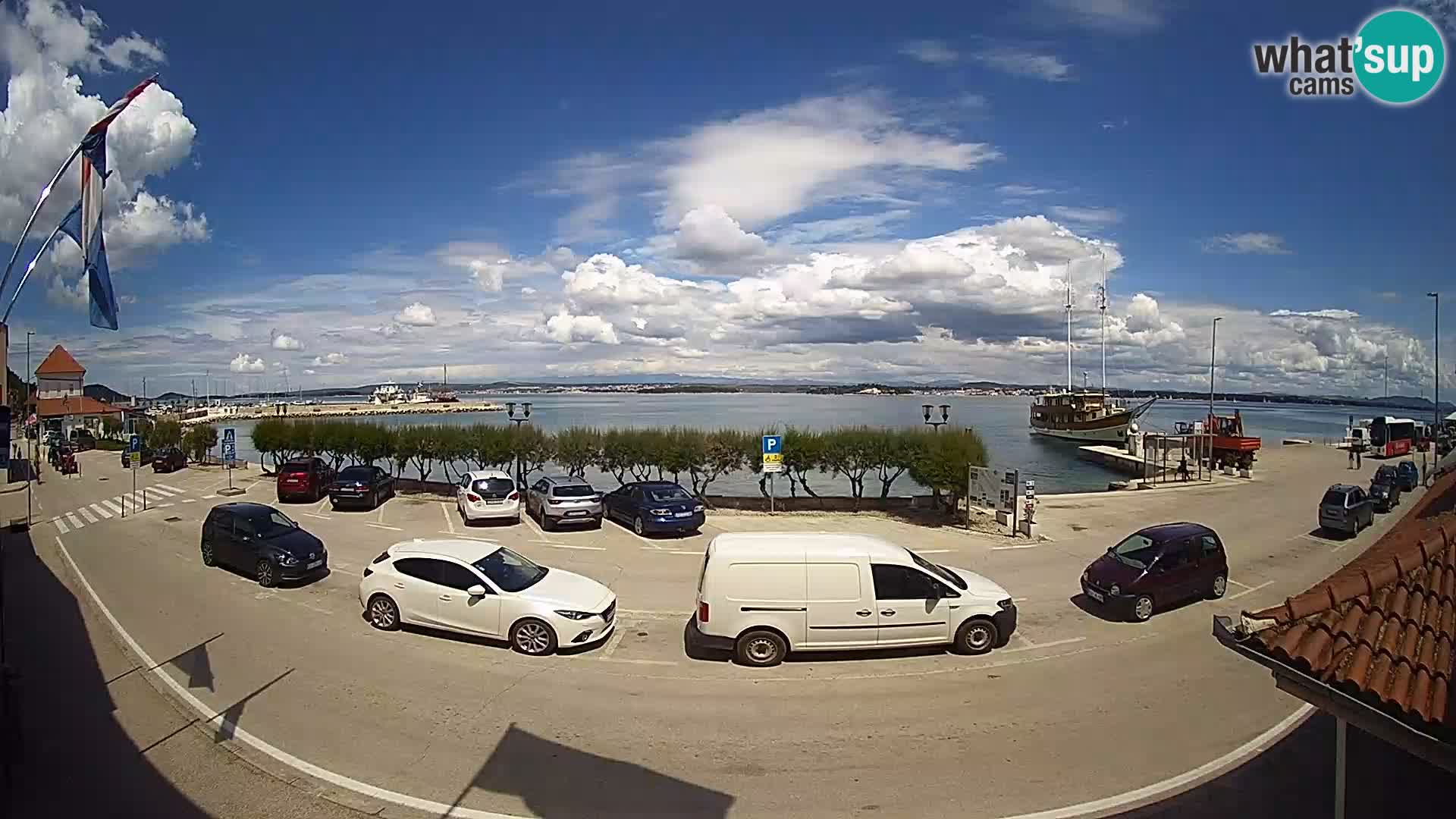 Webcam Tkon – Fährschiff-Terminal