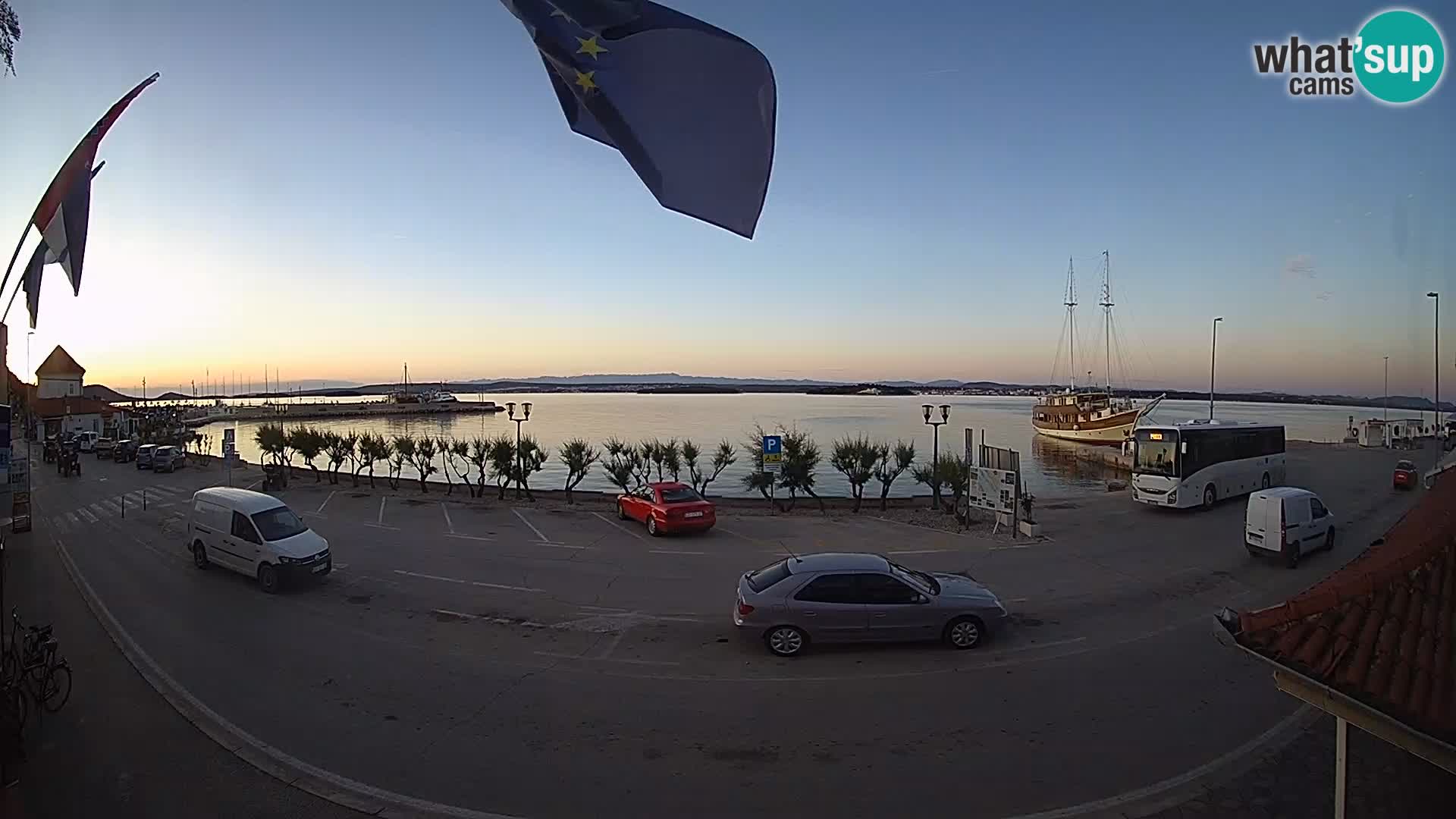 Webcam Tkon – Fährschiff-Terminal