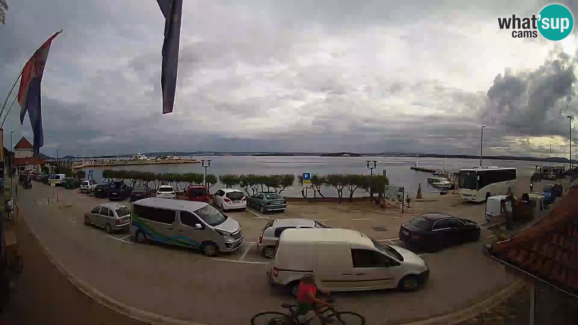 Webcam Tkon – Fährschiff-Terminal