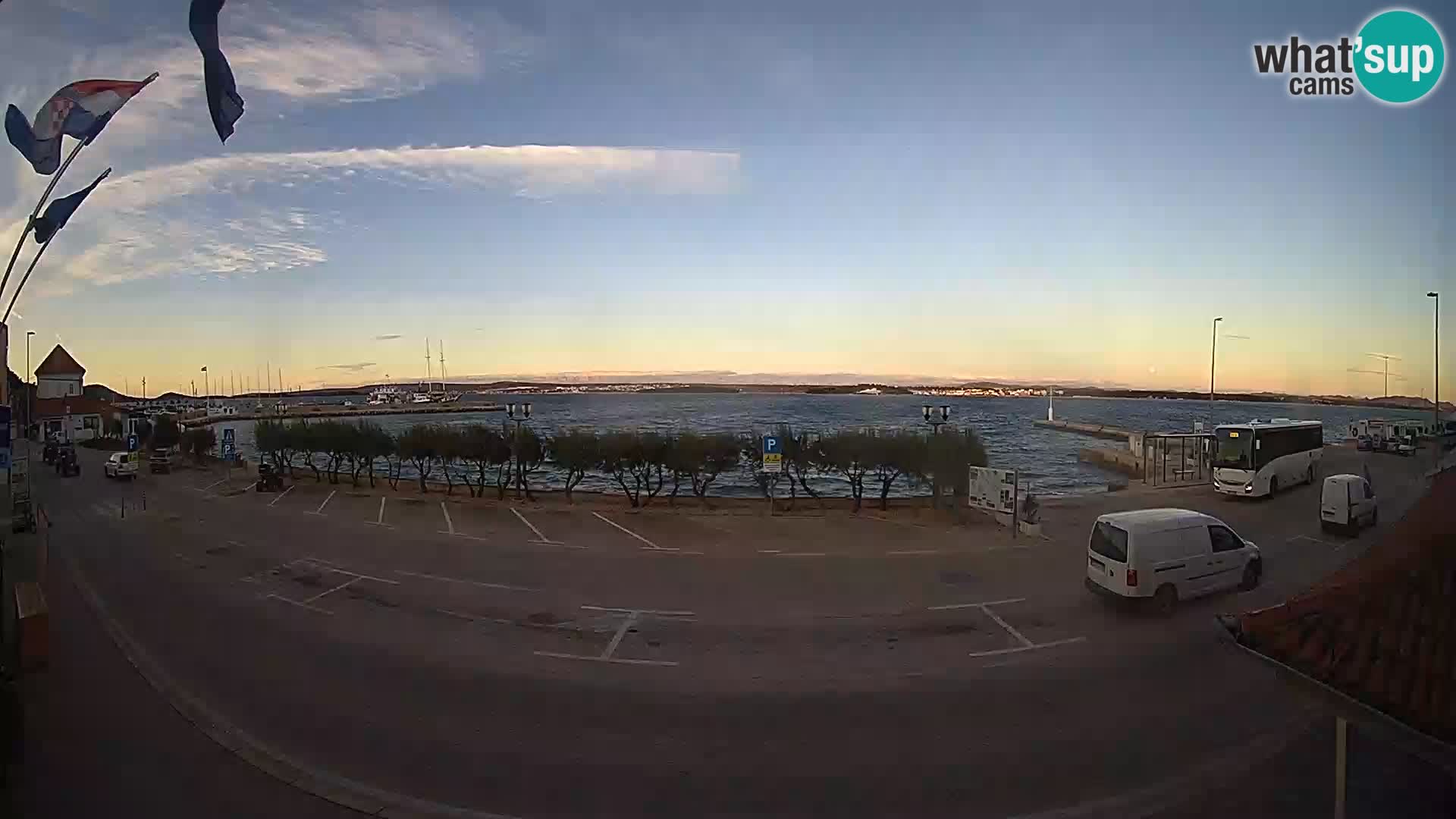 Webcam Tkon – Fährschiff-Terminal