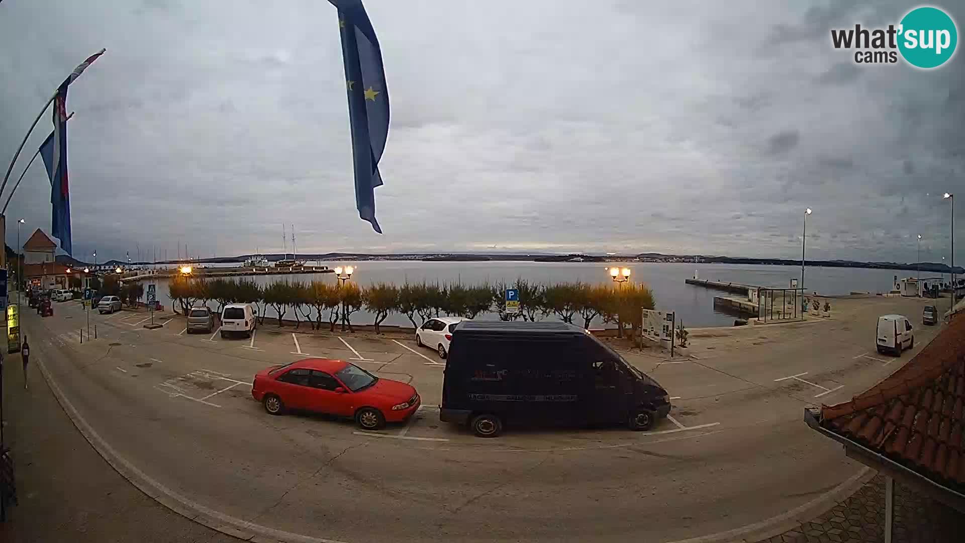 Webcam Tkon – Fährschiff-Terminal