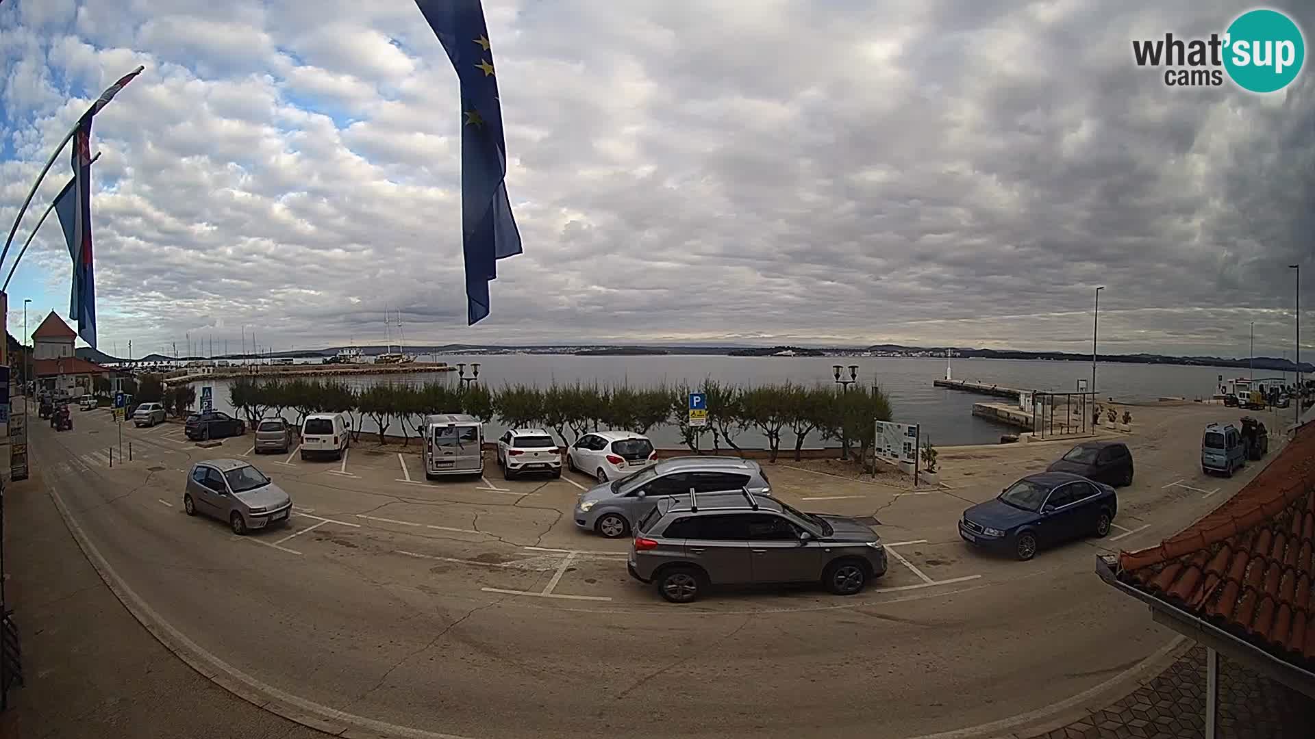 Webcam Tkon – Fährschiff-Terminal