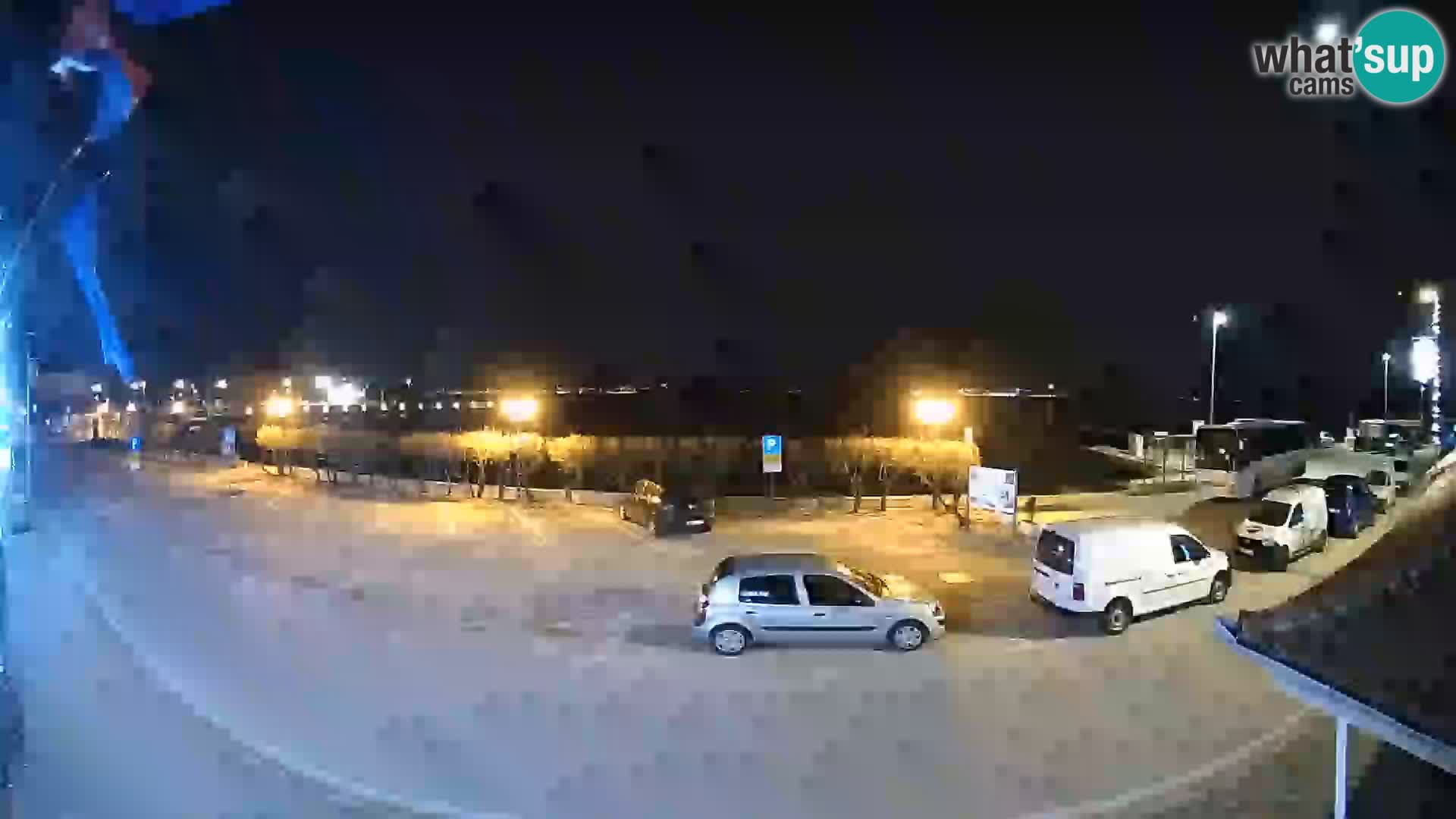 Webcam Tkon – Fährschiff-Terminal