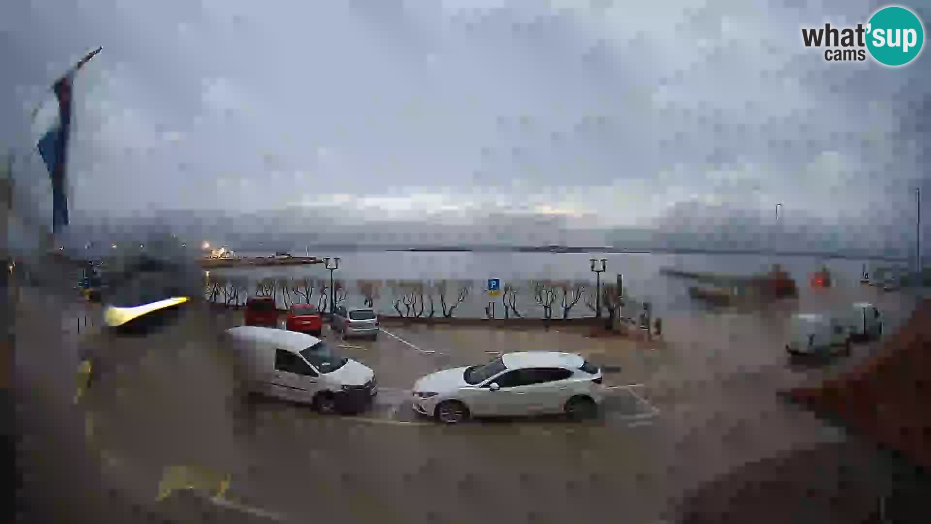 Webcam Tkon – Fährschiff-Terminal