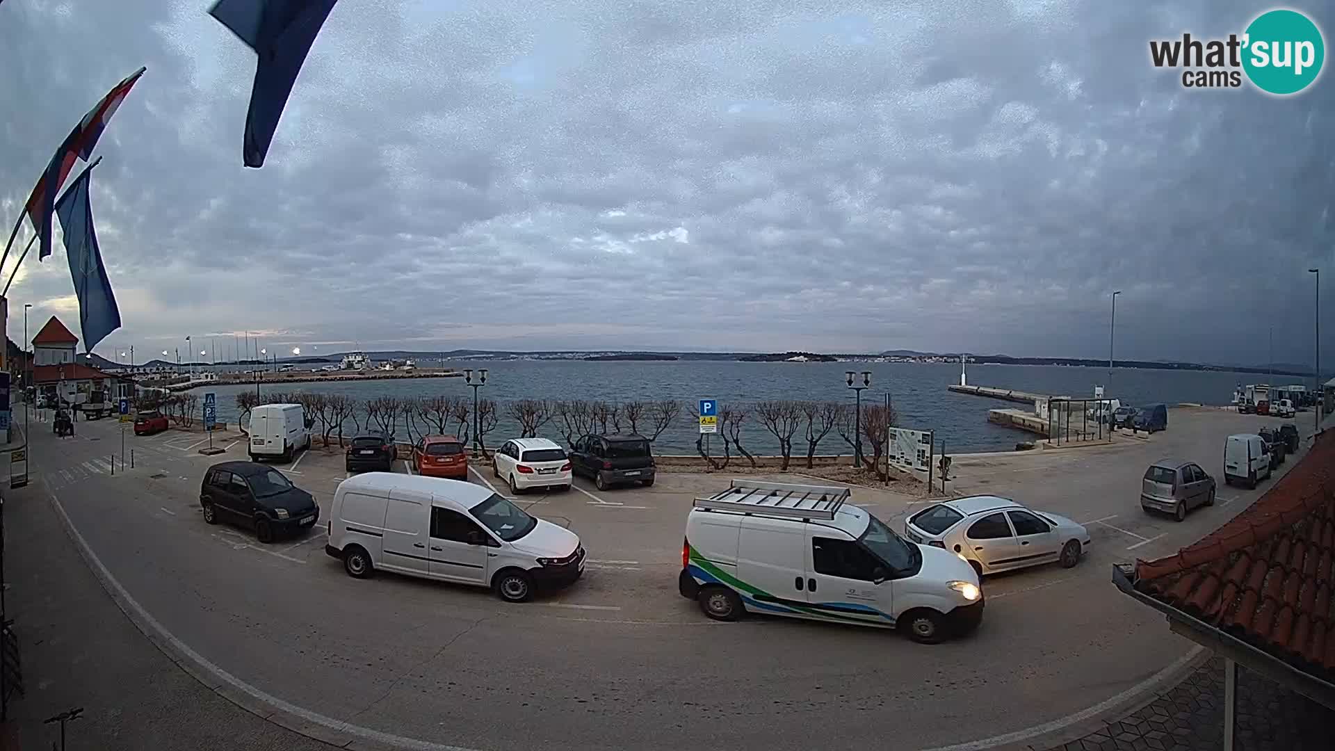 Webcam Tkon – Fährschiff-Terminal