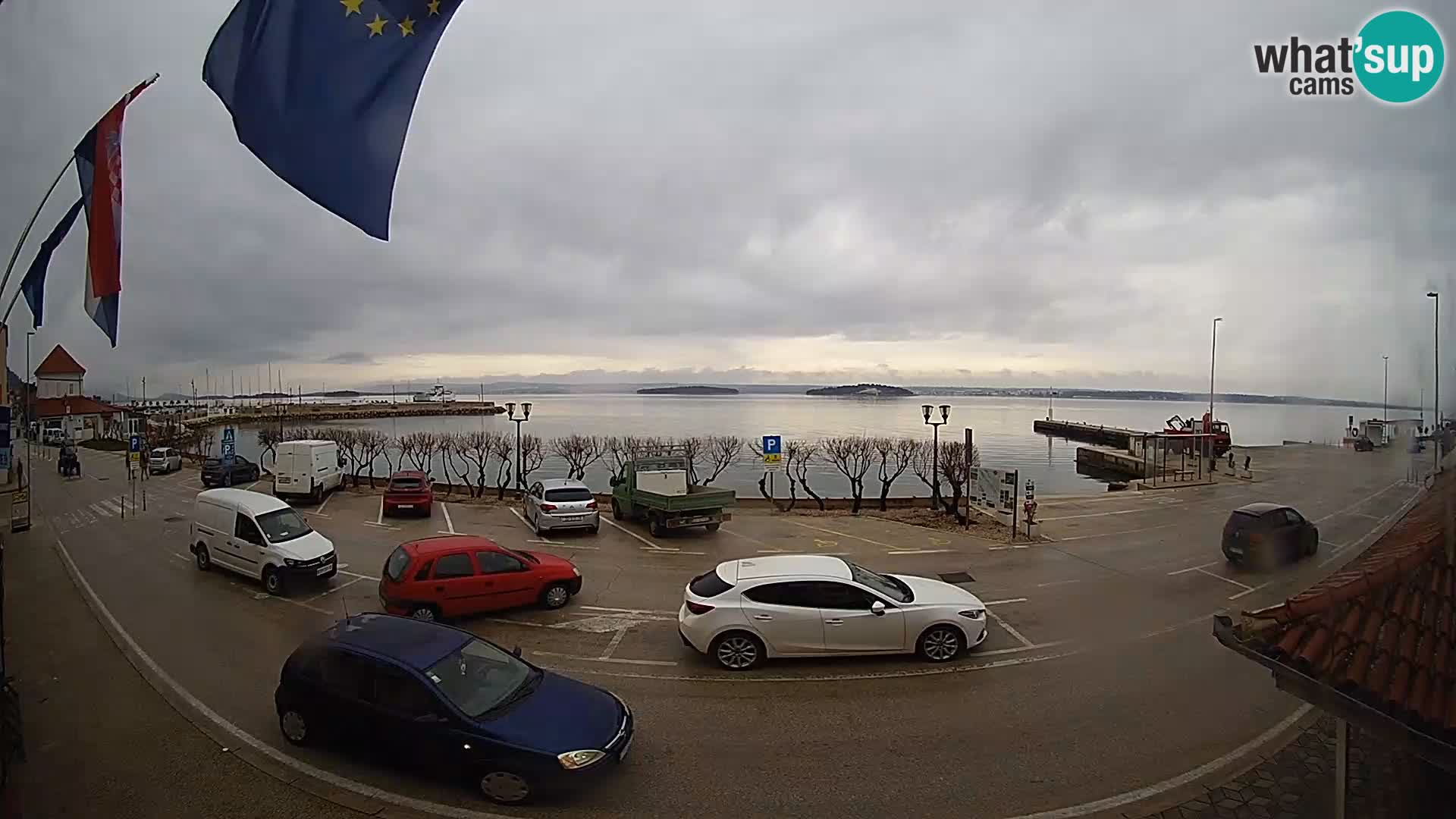 Webcam Tkon – Fährschiff-Terminal