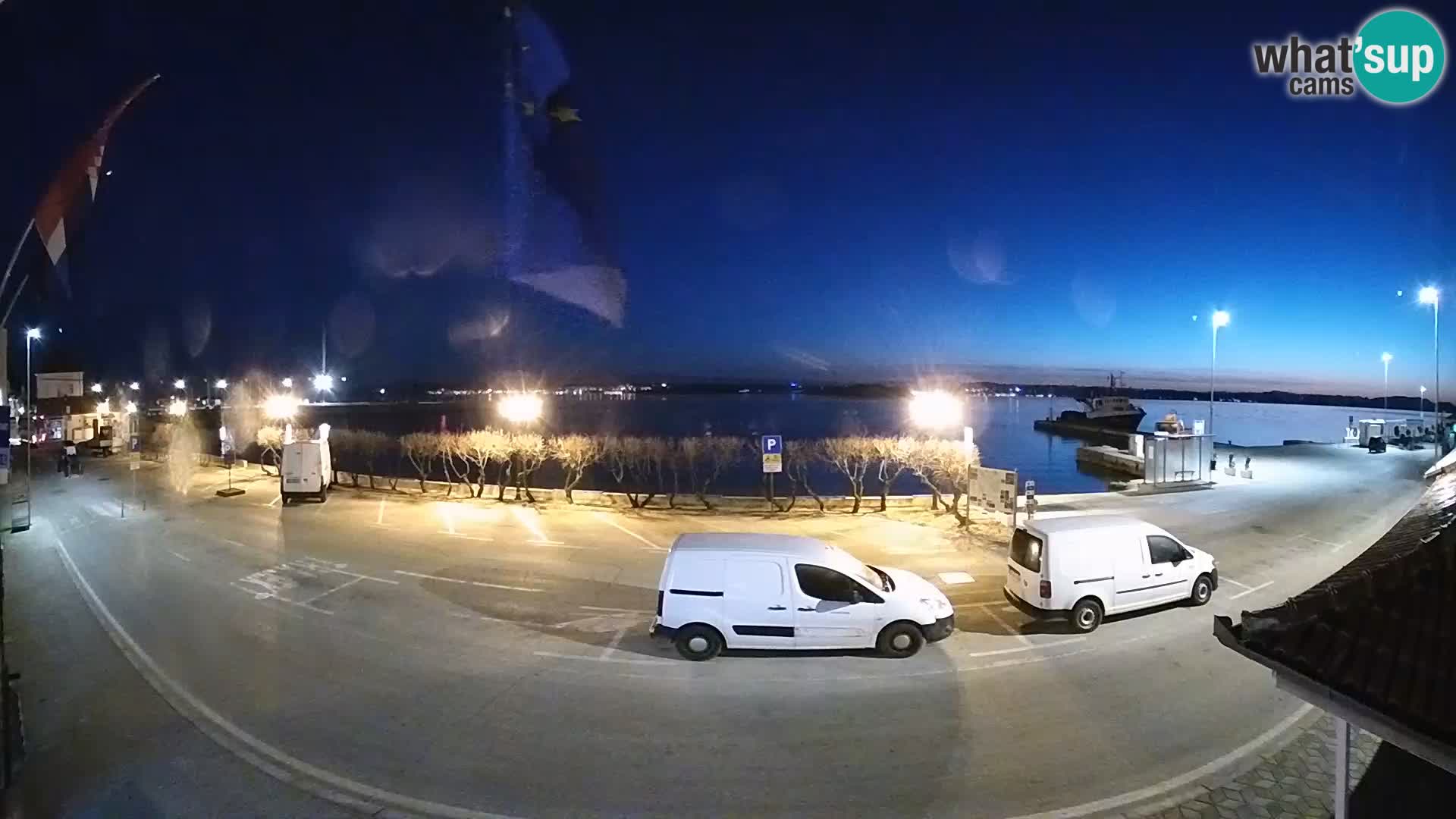 Webcam Tkon – Fährschiff-Terminal