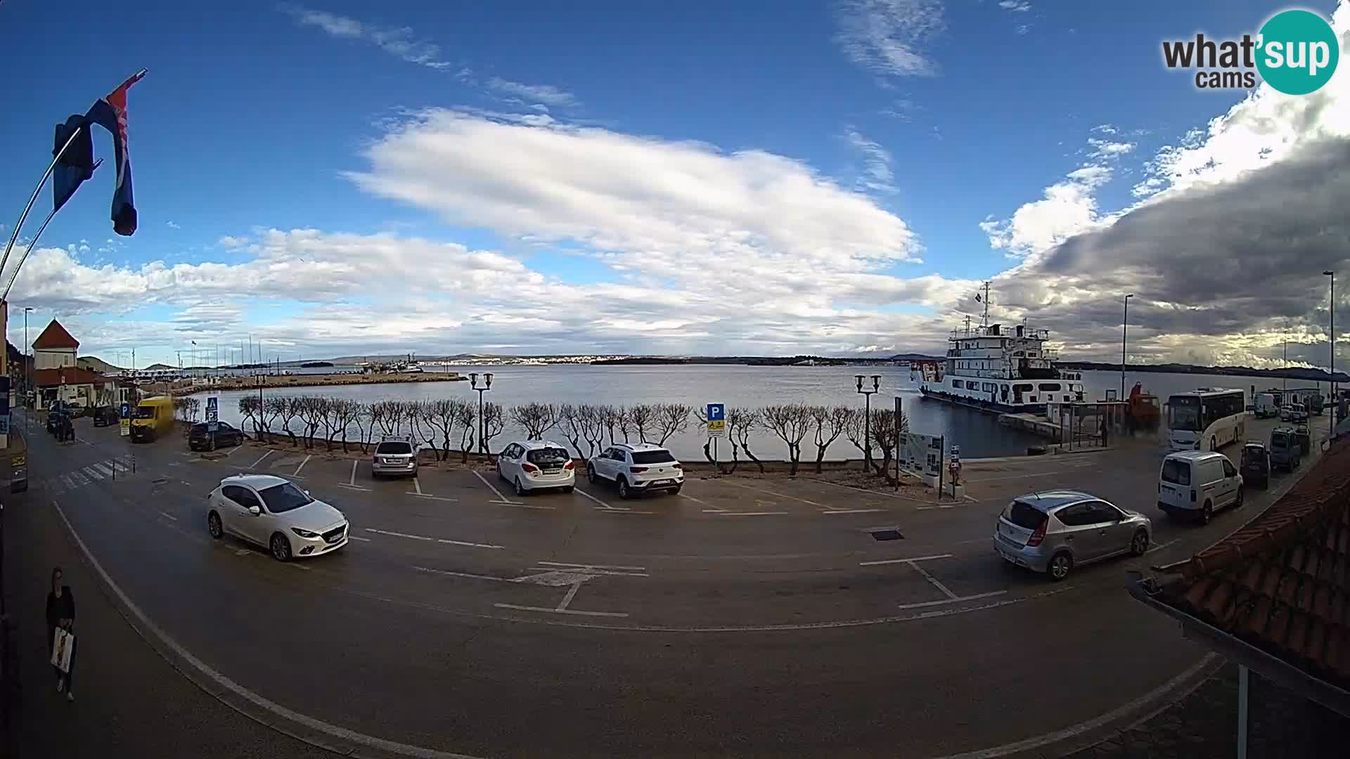 Webcam Tkon – Fährschiff-Terminal