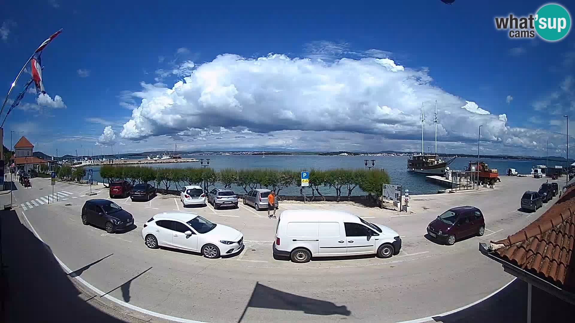 Webcam Tkon – Fährschiff-Terminal