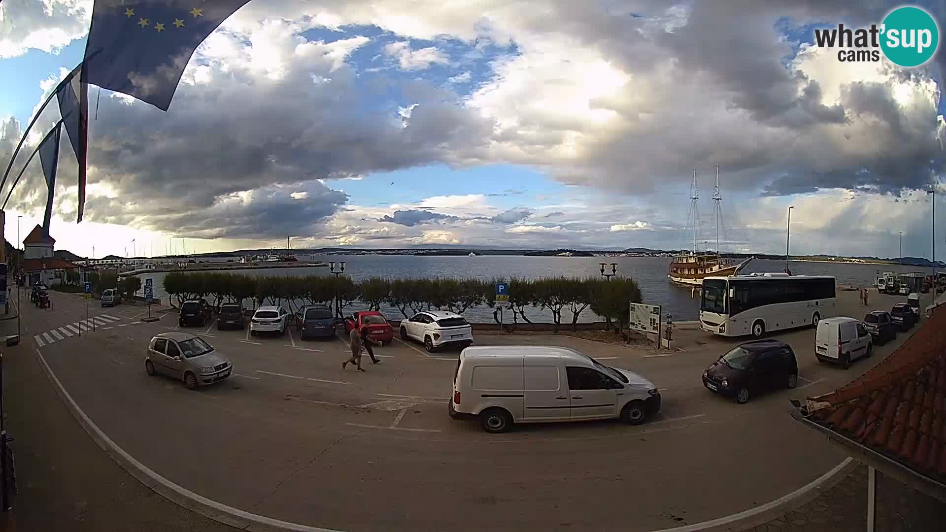Webcam Tkon – Fährschiff-Terminal
