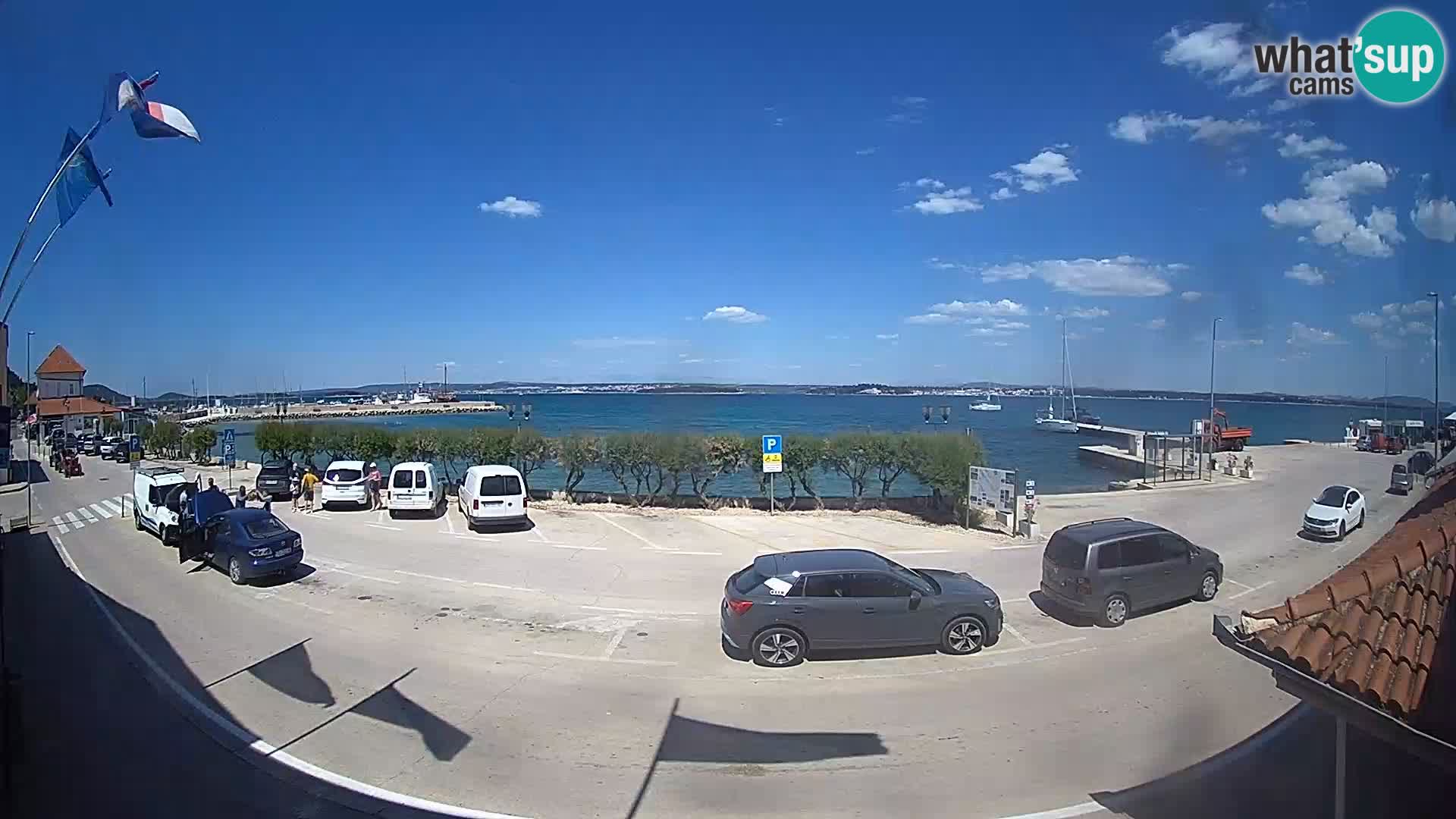 Spletna kamera Tkon – trajektni terminal