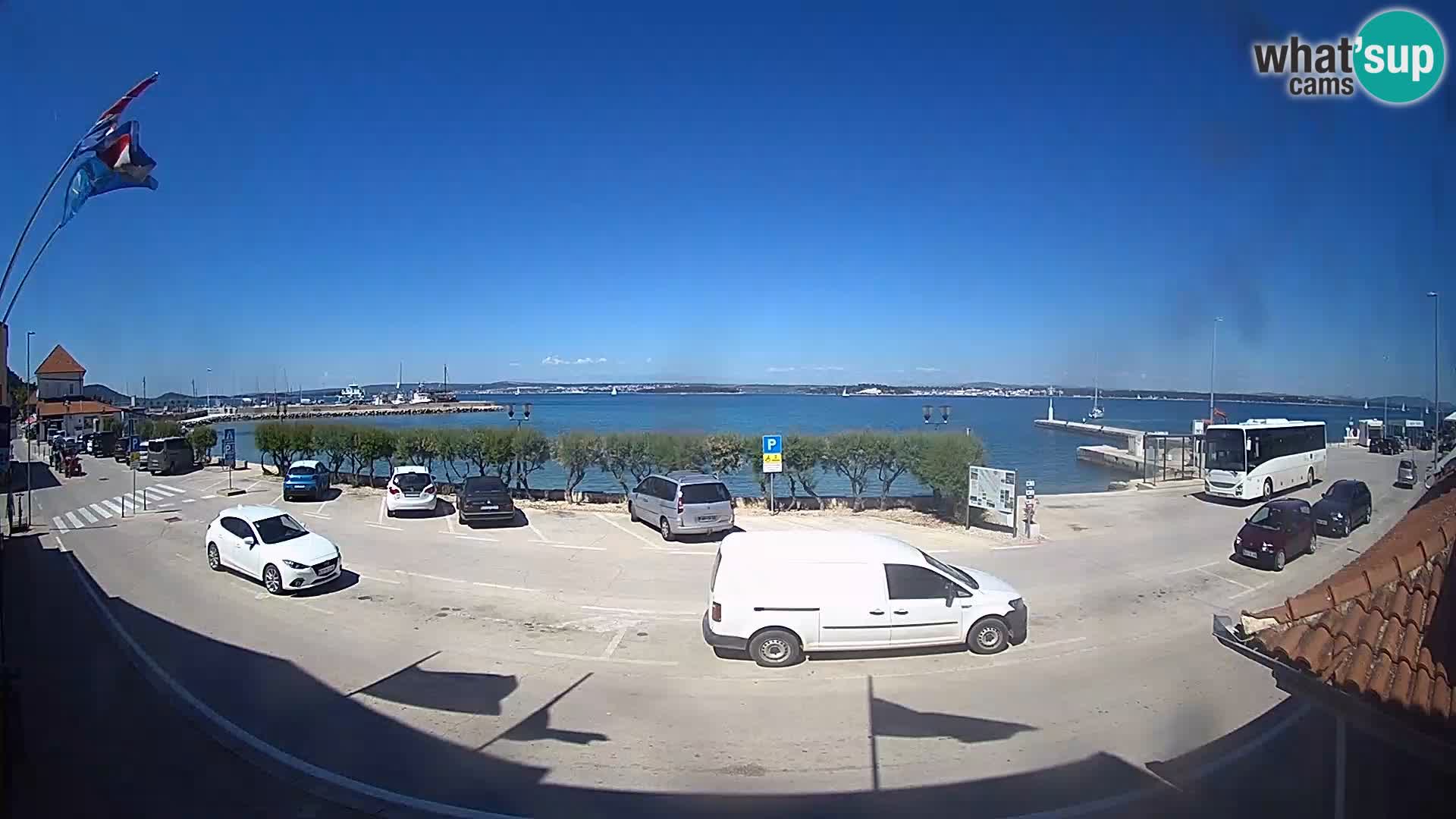 Webcam Tkon – Fährschiff-Terminal