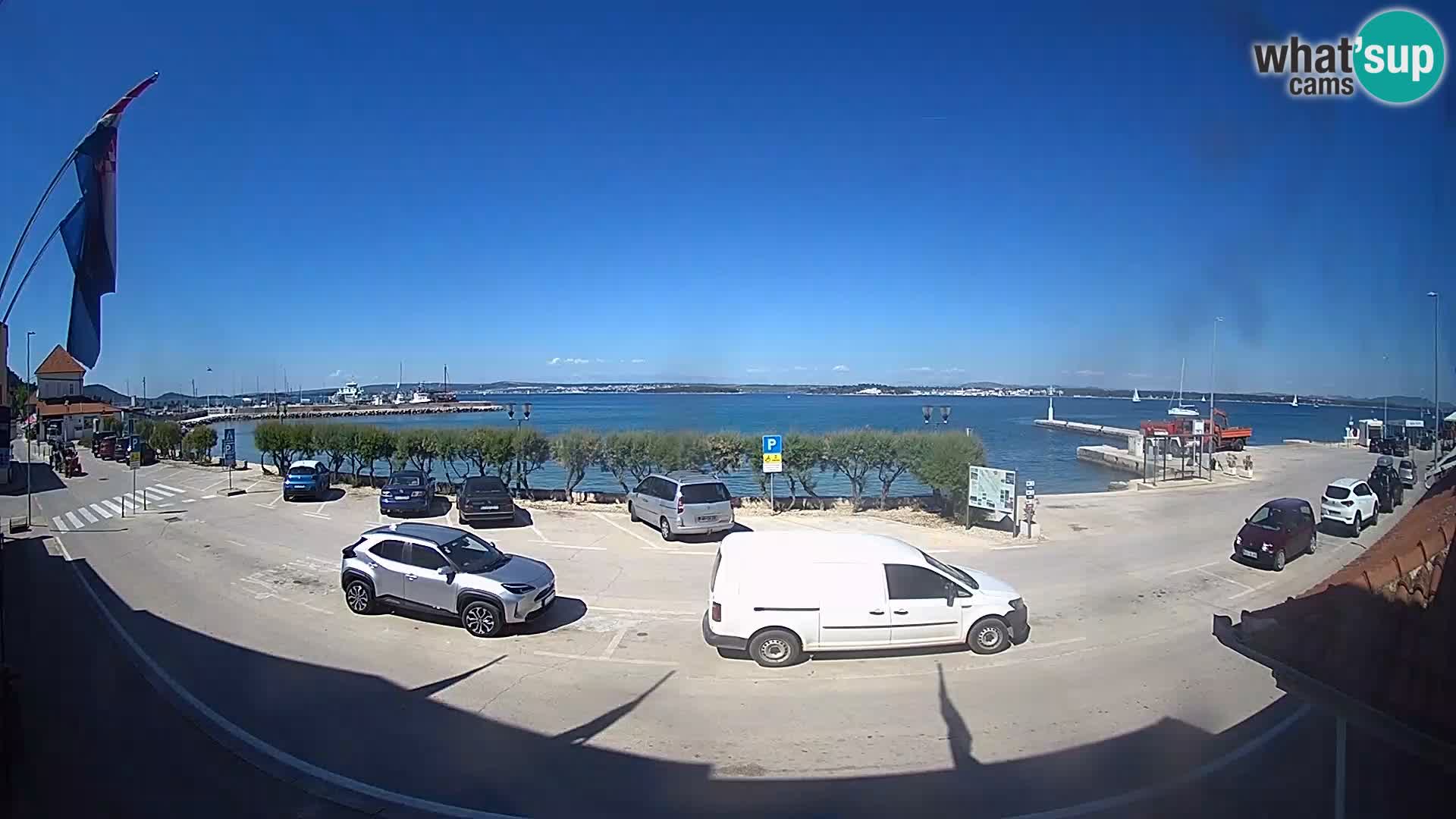 Webcam Tkon – Fährschiff-Terminal