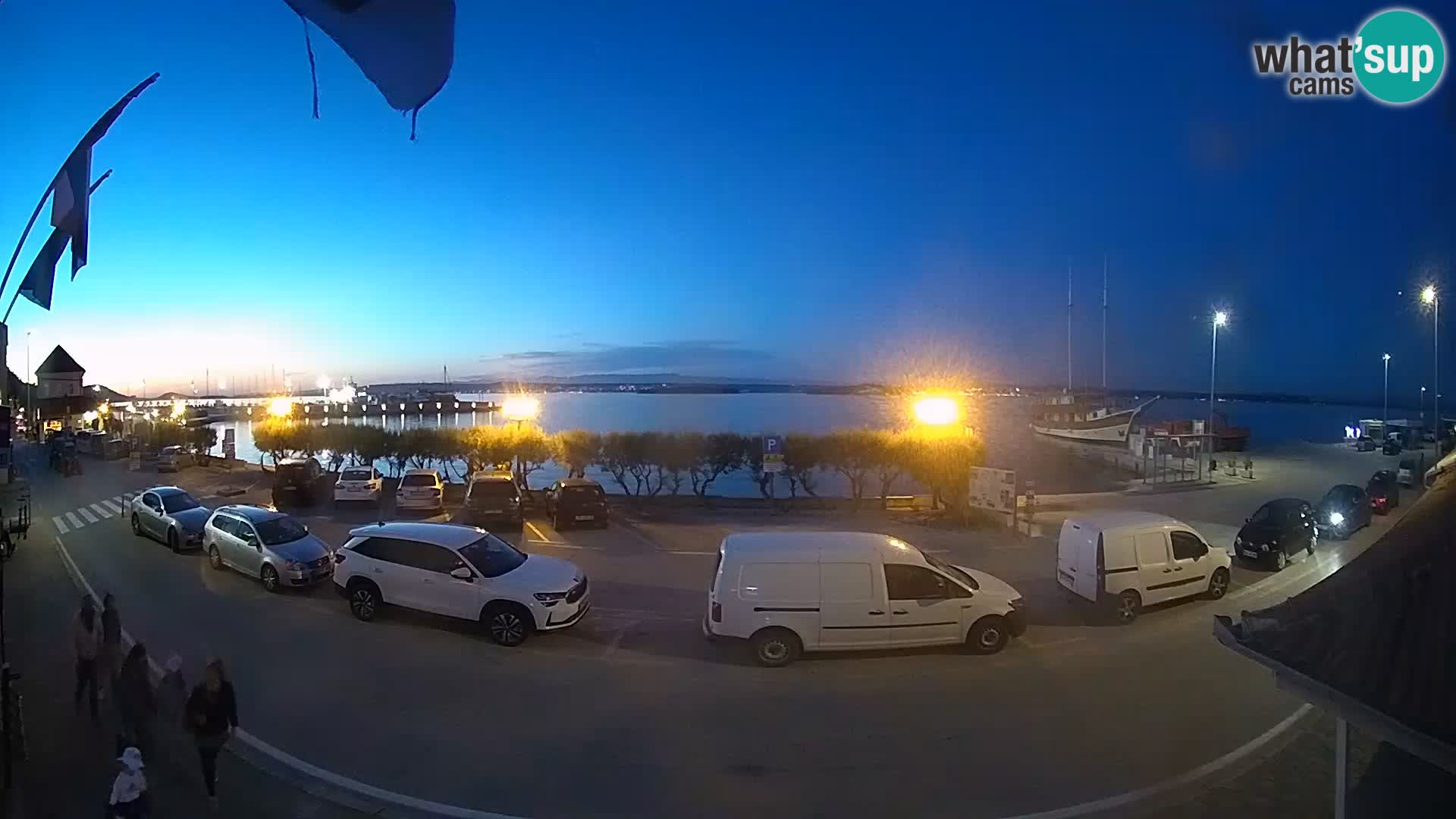 Web kamer u živo Tkon – trajektni terminal