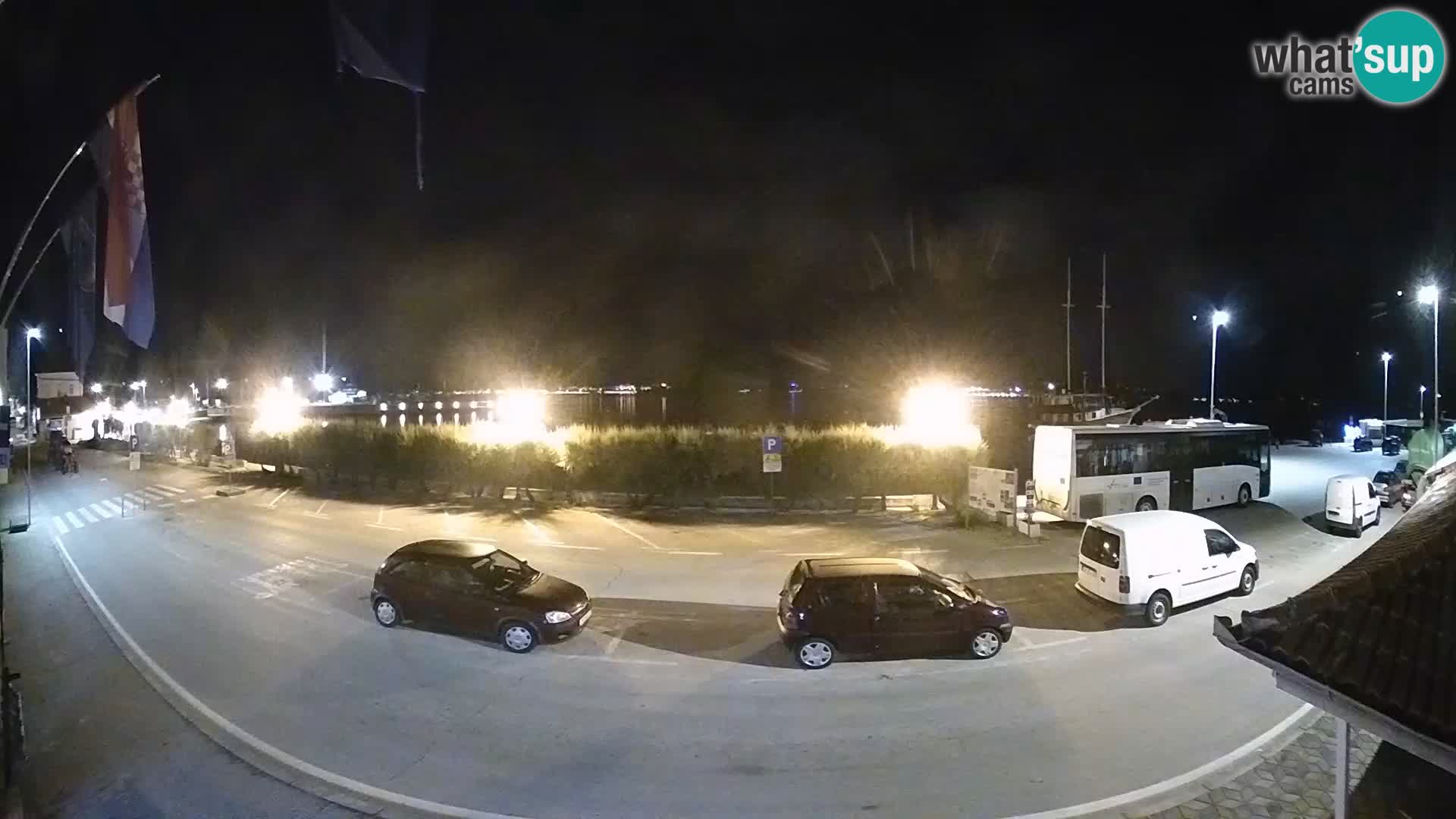 Spletna kamera Tkon – trajektni terminal