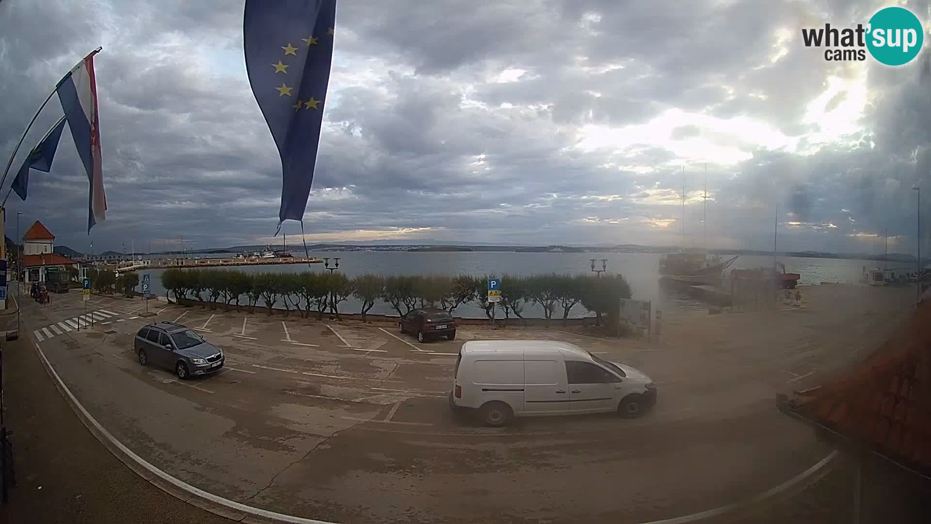 Webcam Tkon – Fährschiff-Terminal