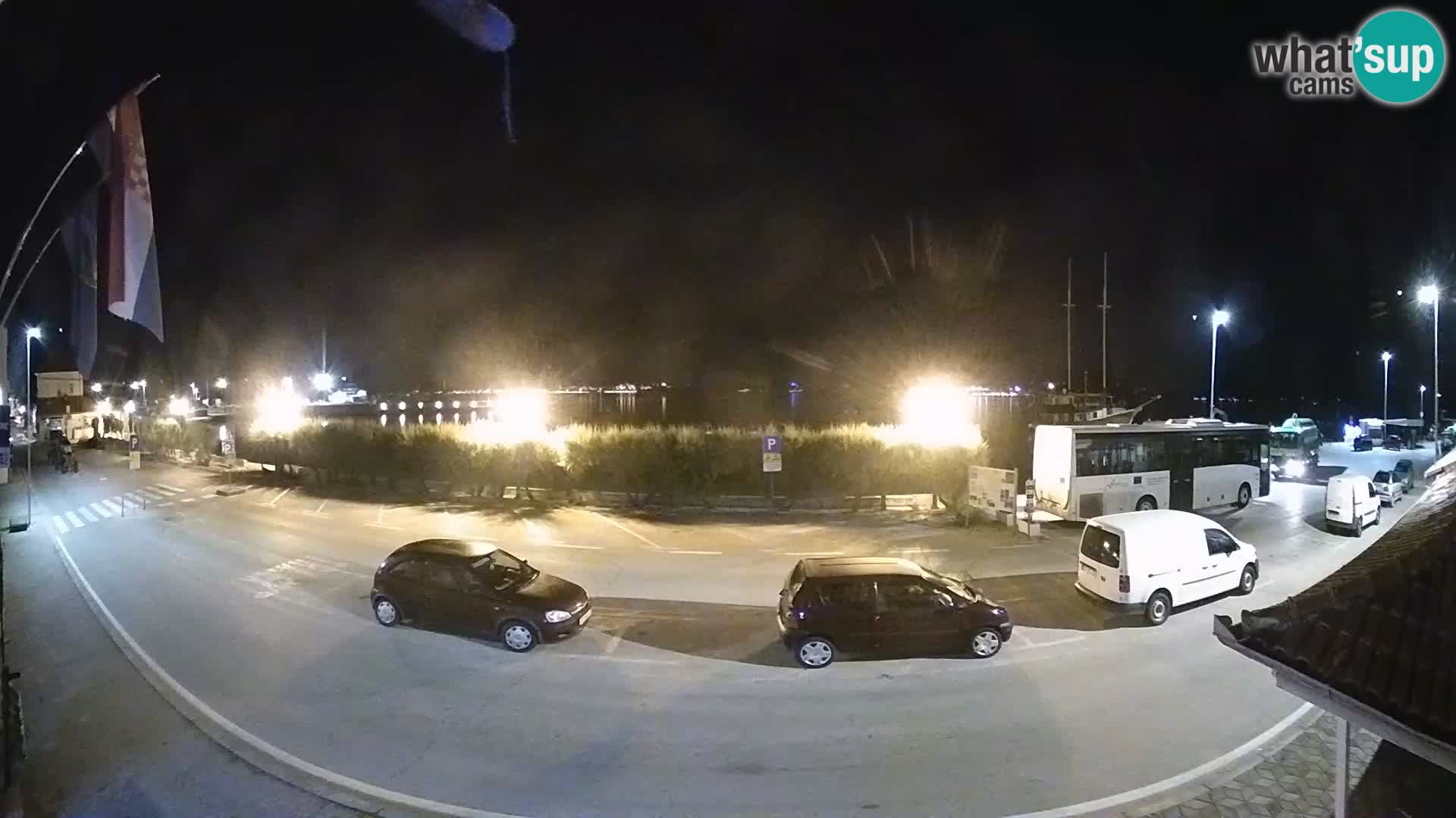 Spletna kamera Tkon – trajektni terminal