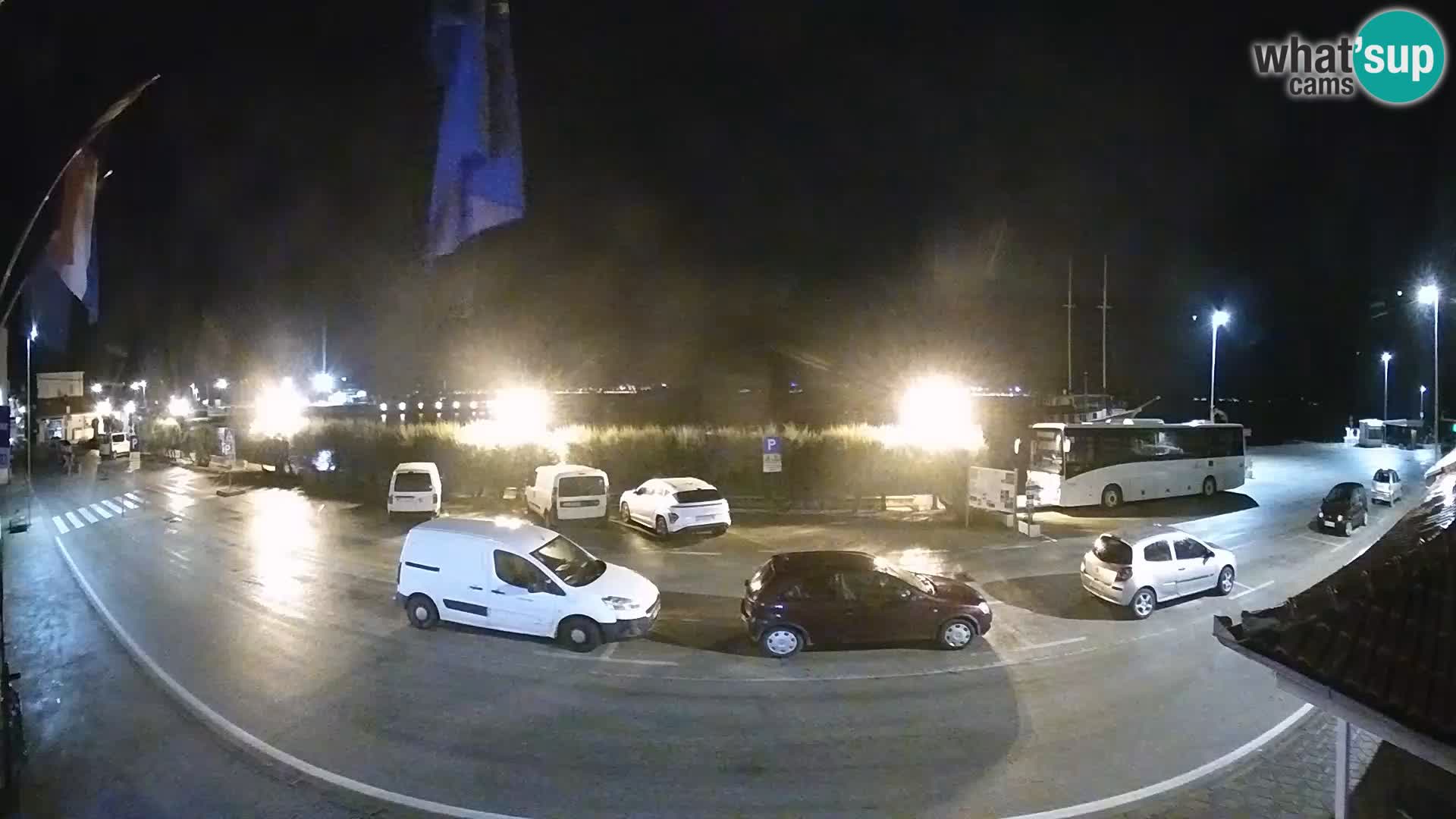 Spletna kamera Tkon – trajektni terminal