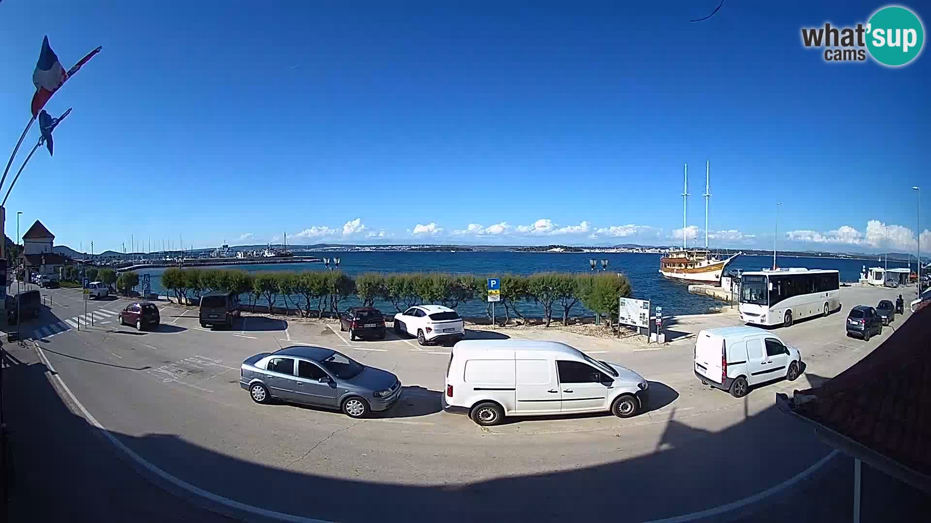 Webcam Tkon – Fährschiff-Terminal