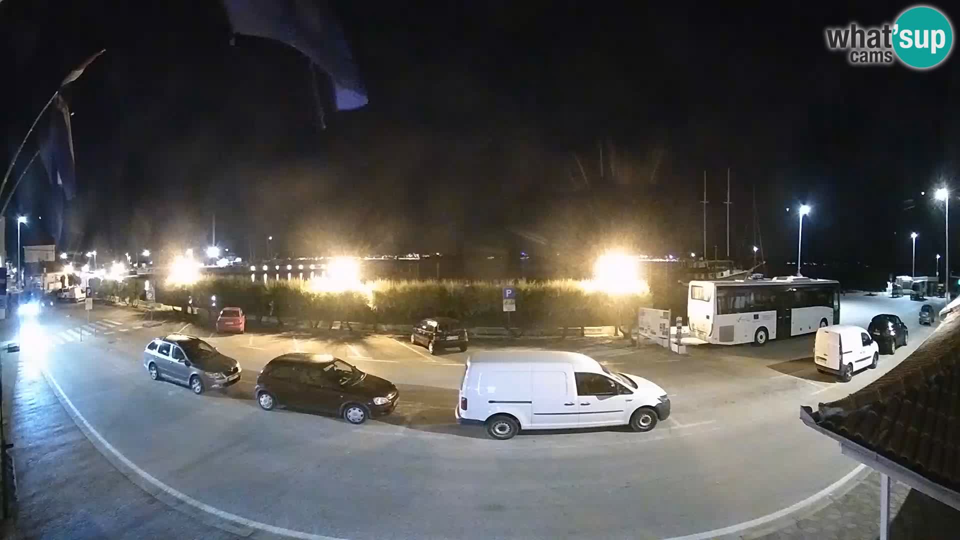 Spletna kamera Tkon – trajektni terminal