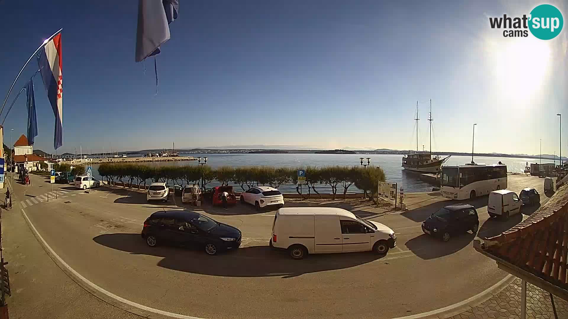 Webcam Tkon – Fährschiff-Terminal