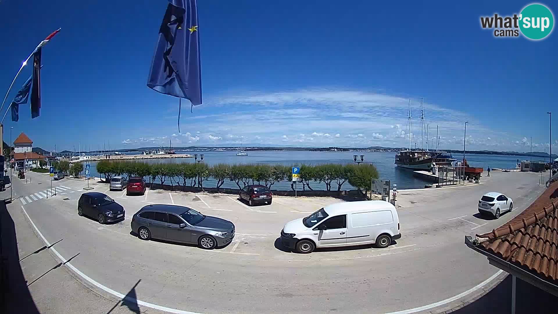 Spletna kamera Tkon – trajektni terminal