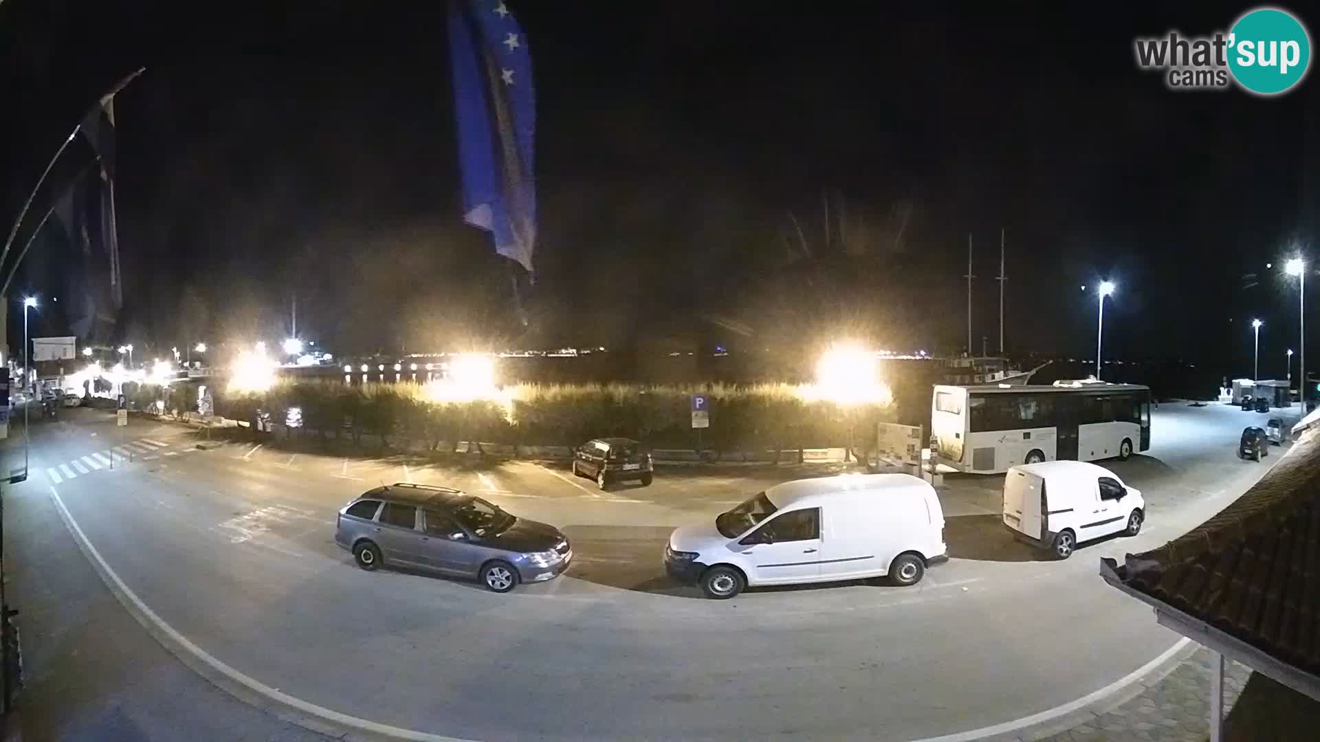 Spletna kamera Tkon – trajektni terminal