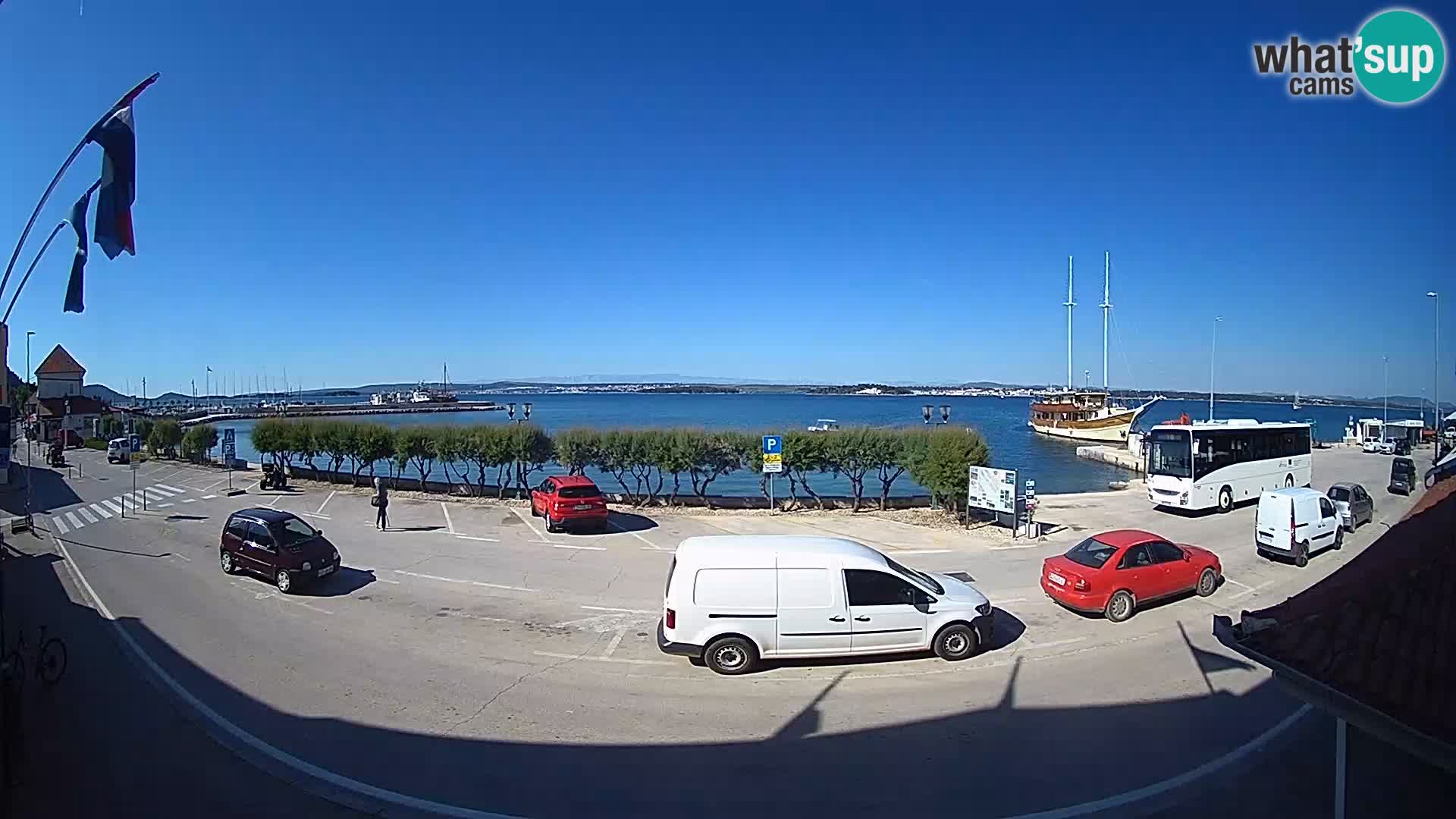Webcam Tkon – Fährschiff-Terminal