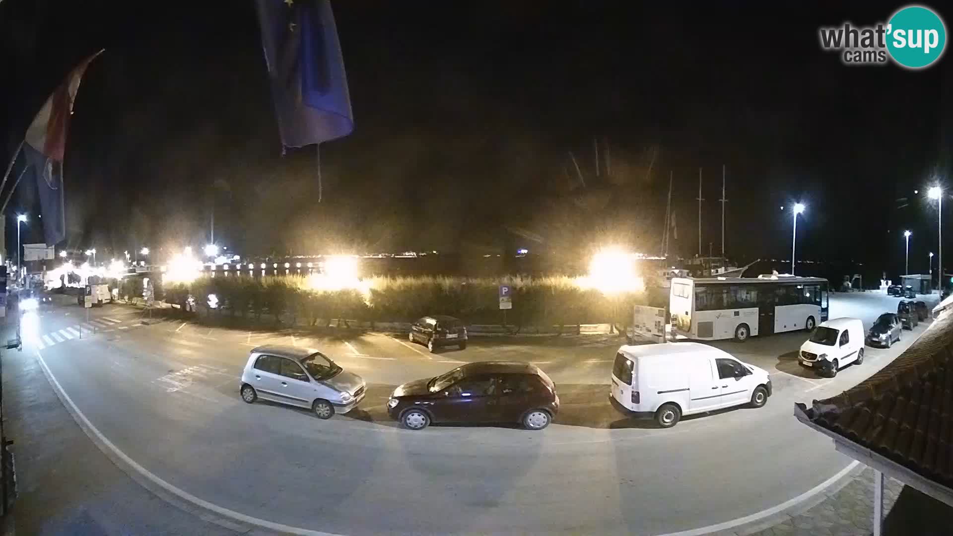 Web kamer u živo Tkon – trajektni terminal