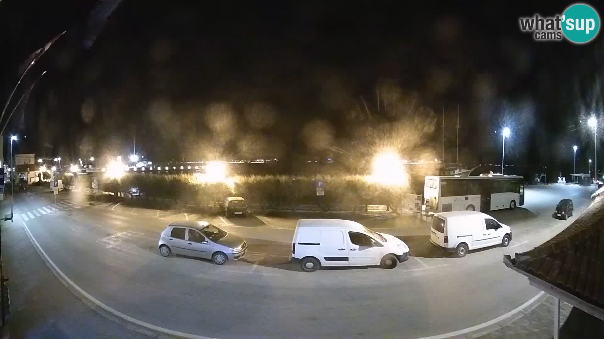 Spletna kamera Tkon – trajektni terminal