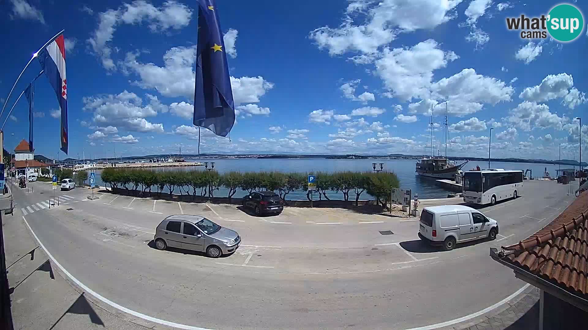 Webcam Tkon – Fährschiff-Terminal