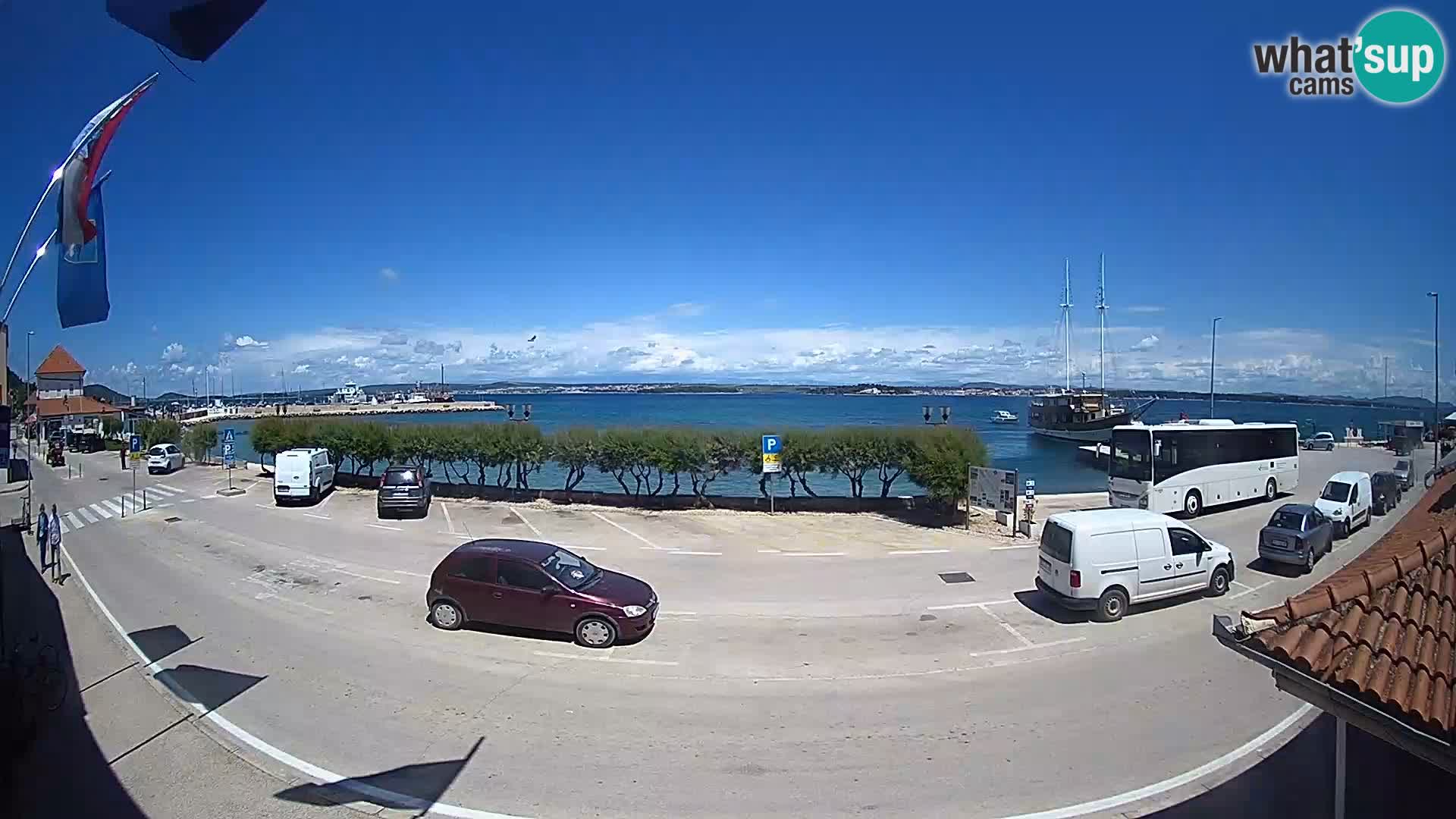 Webcam Tkon – Fährschiff-Terminal