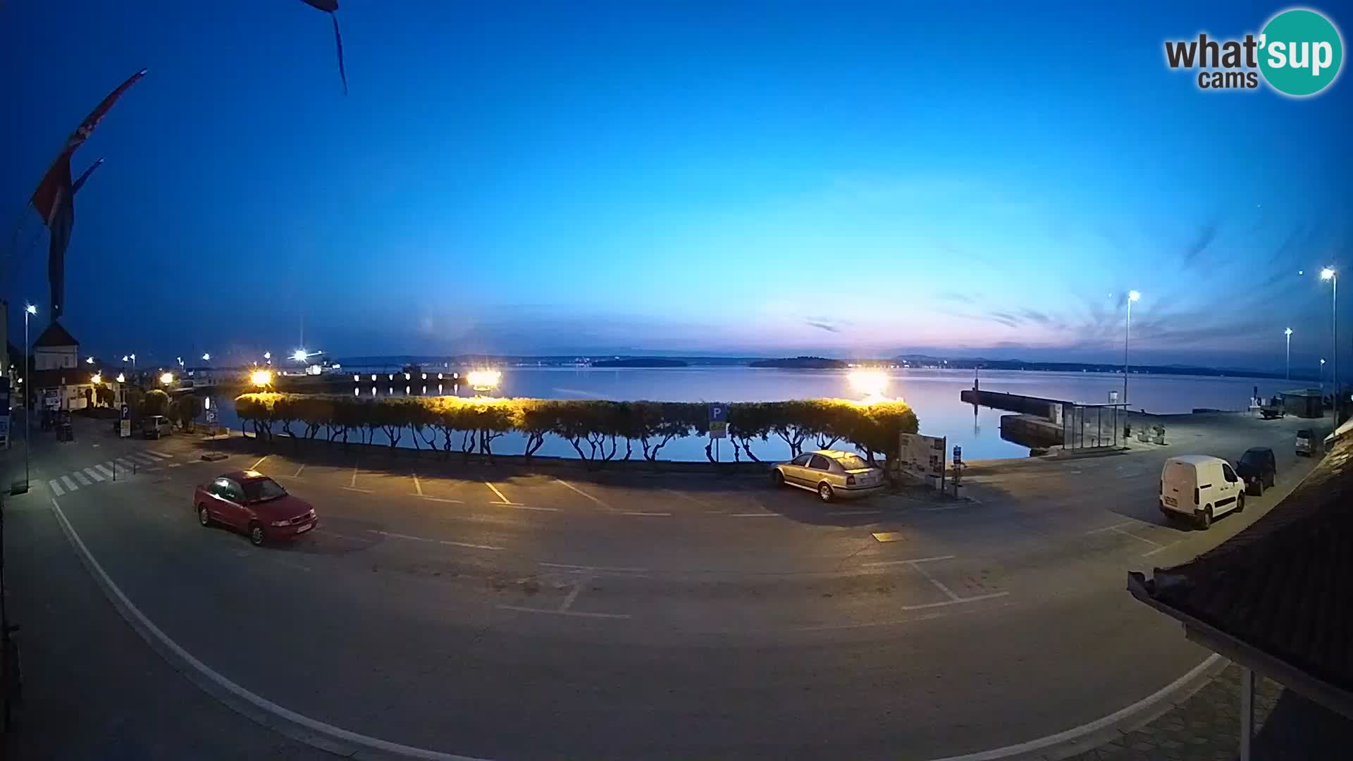 Webcam Tkon – Fährschiff-Terminal