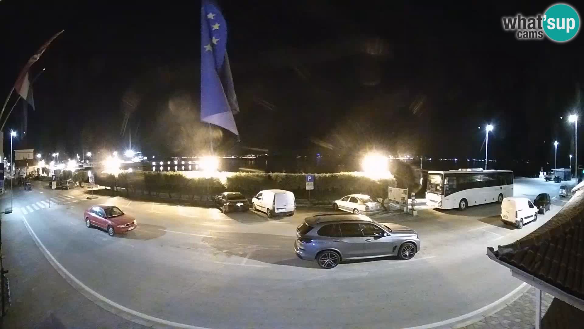 Spletna kamera Tkon – trajektni terminal