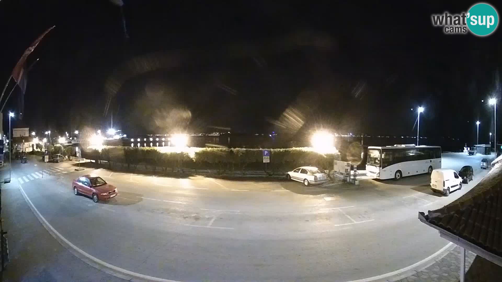 Spletna kamera Tkon – trajektni terminal
