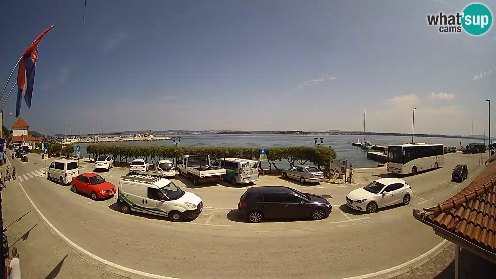 Webcam Tkon – Fährschiff-Terminal